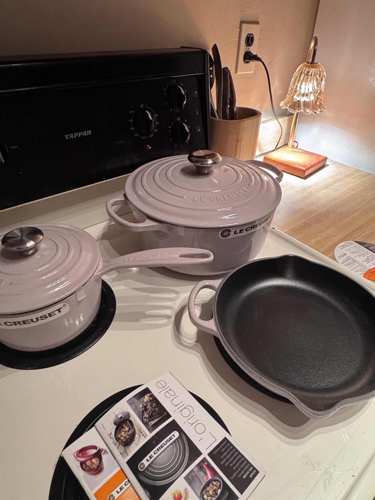 Le Creuset Enameled Cast Iron Signature Cookware Set, 5 pc., Marseille customer photo 2
