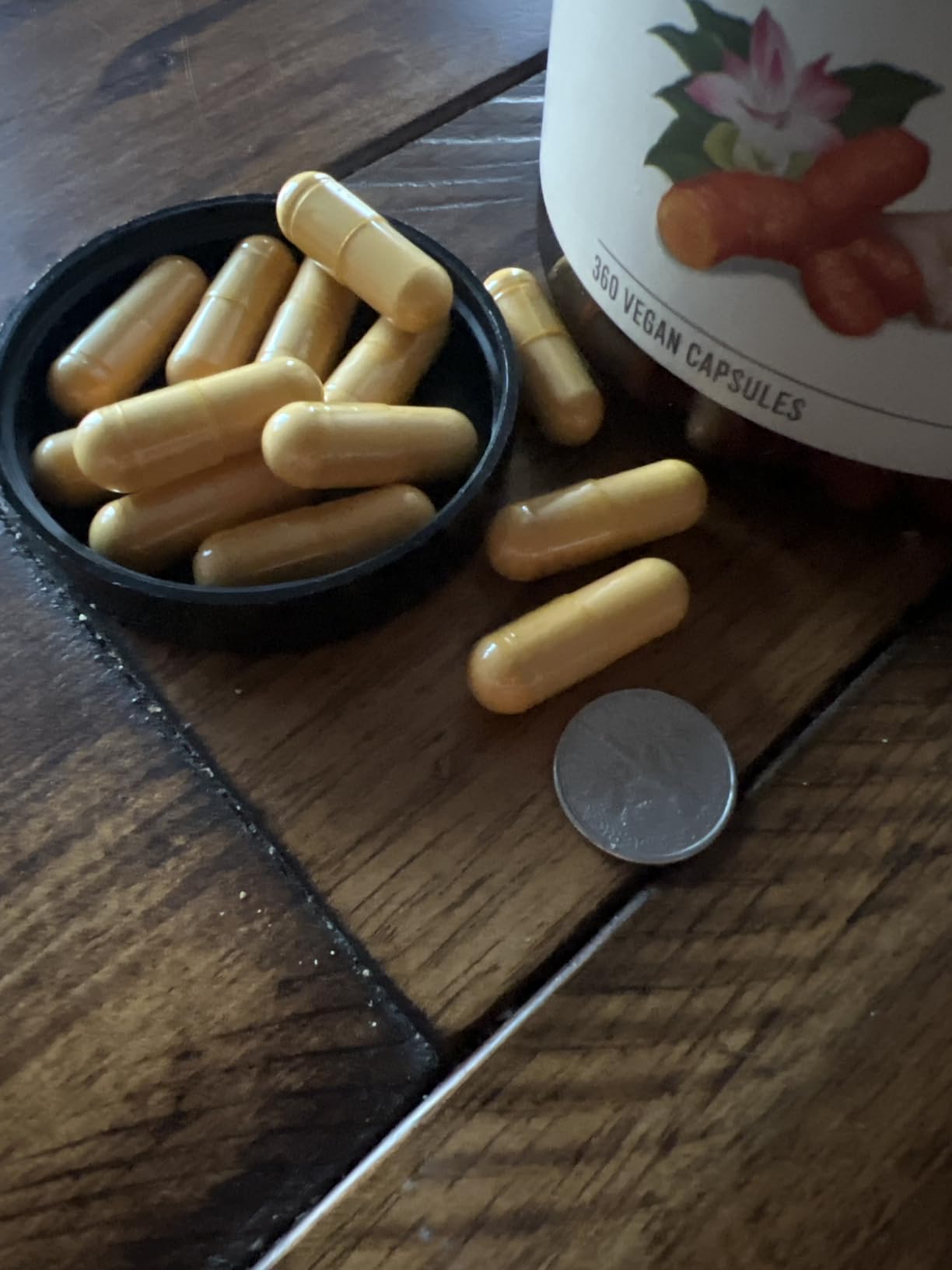 NatureWise Turmeric Curcumin 2250mg Supplement with BioPerine, 90 Capsules customer photo 2