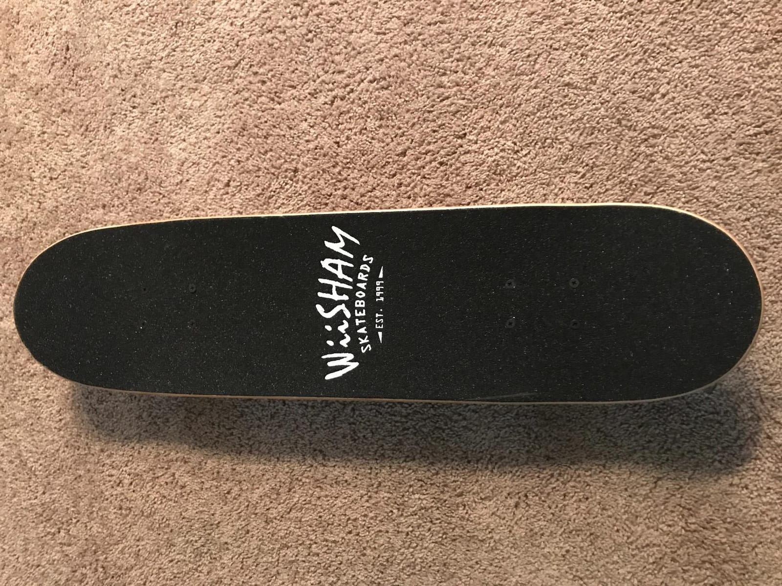Skateboards for Beginners,31 * 8 inches Complete Skateboards for Kids,Boys,Girls and Adults,7 Layer Maple Wood,Double Kick Deck Concave Standard and Tricks Skateboard customer photo 1
