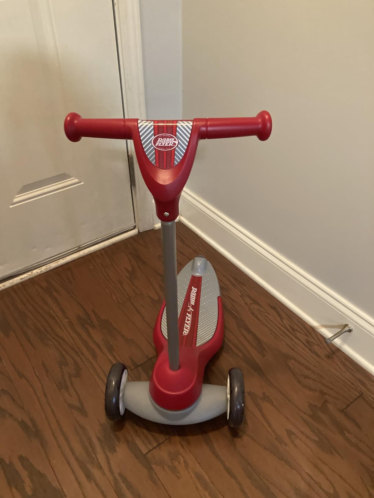 Radio Flyer My 1st Scooter, For Kids 2-5 Years Old, Red | Extra Wide Base for Balance, 2 Front Wheels for Added Stability, Easy to Use Foot Brake, (Amazon Exclusive) customer photo 1