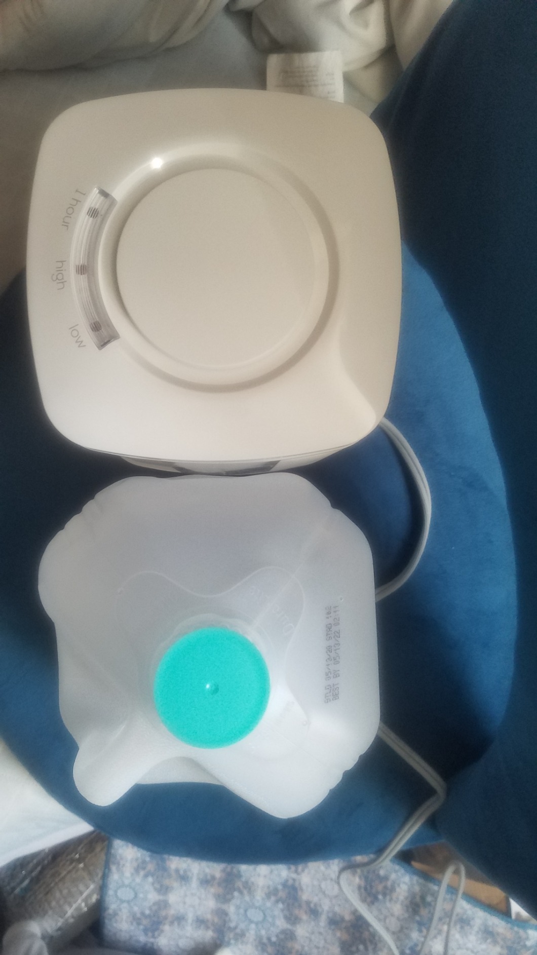 Lasko Electric Ceramic Space Heater for Bathroom - 8” - CD08200 - White customer photo 2