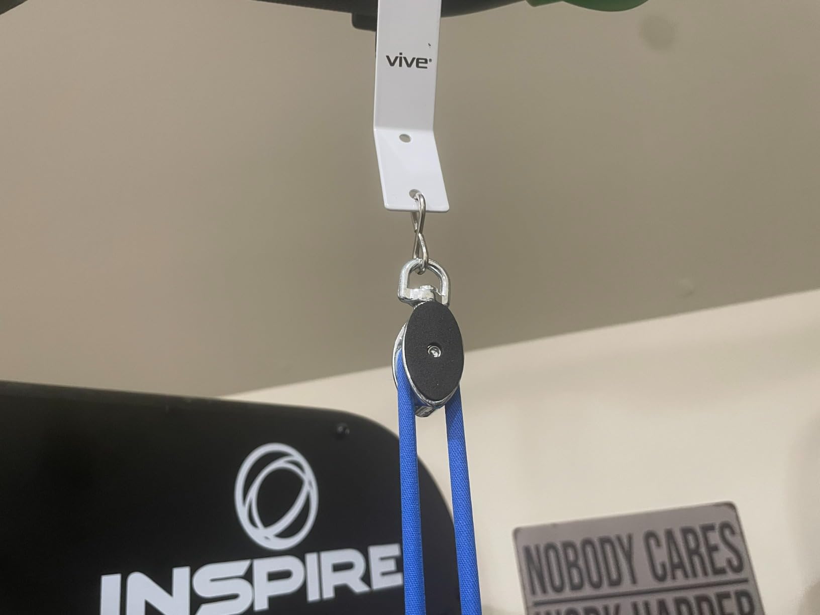 Vive Shoulder Pulley for Physical Therapy - Rotator Cuff Pain Pulley System customer photo 1