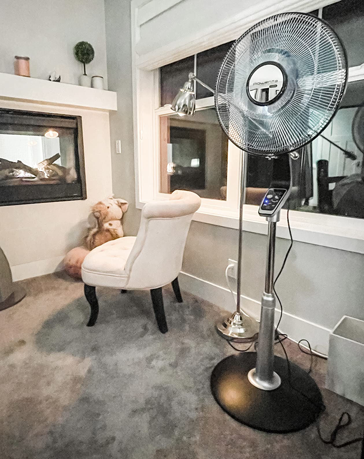 Rowenta Pedestal Fan, 53 Inches, Ultra Quiet Oscillating Fan for Bedroom, Portable, 5 Speeds, Refresh Up to 23-Feet, Silver, Indoor, VU5670 customer photo 1