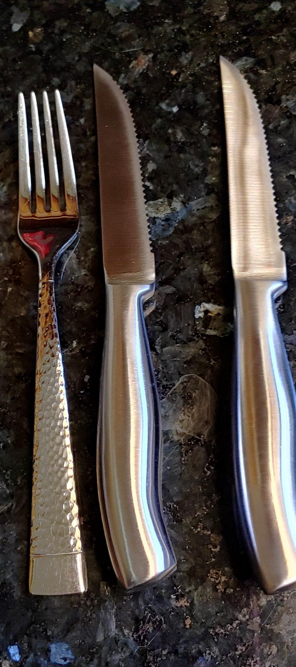 Steak Knife Set of 6, 4.5 inches Dishwasher Safe High Carbon Stainless Steel Knives, Silver customer photo 2