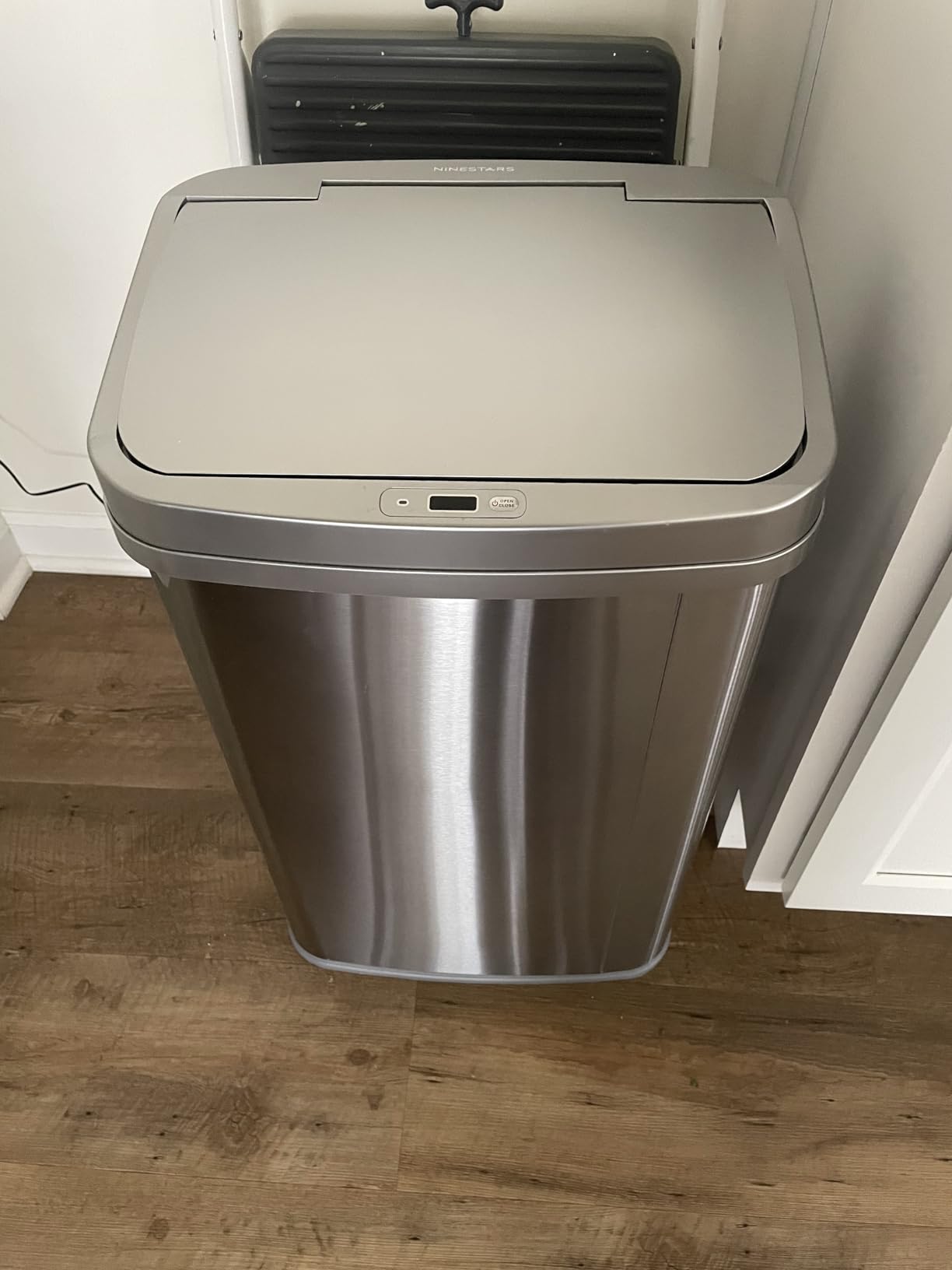 Ninestars 13 Gallon Automatic Trash Can, 50L Touchless Motion Sensor Garbage Can with Odor-Sealing Lid, Rectangular Stainless Steel, Silver Trim customer photo 2