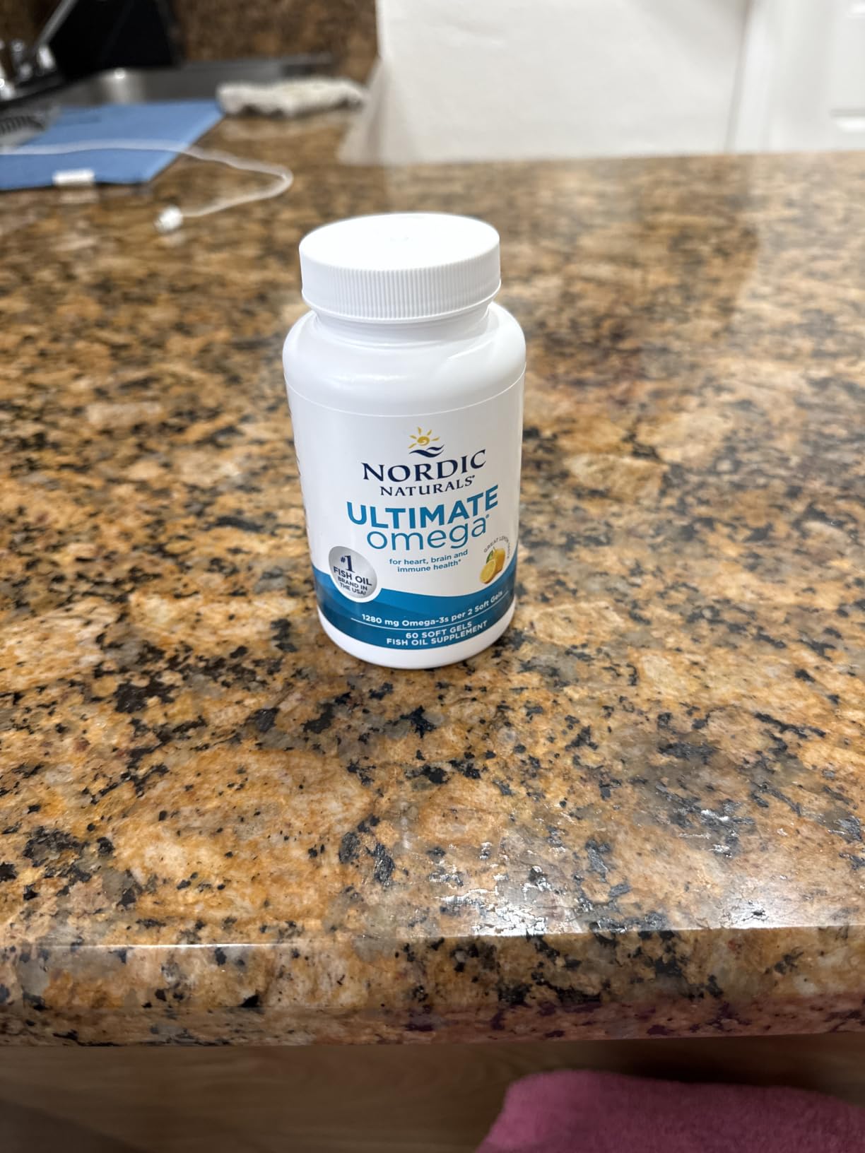 Nordic Naturals Ultimate Omega, Lemon Flavor - 90 Soft Gels - 1280 mg Omega-3 - High-Potency Omega-3 Fish Oil Supplement with EPA & DHA - Promotes Brain & Heart Health - Non-GMO - 45 Servings customer photo 1