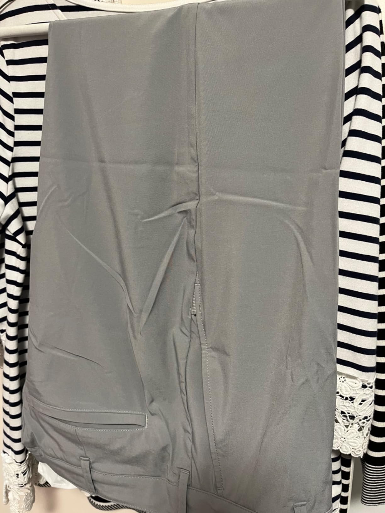 Izod Mens Golf Swingflex Straight-fit Flat-Front Pants customer photo 2