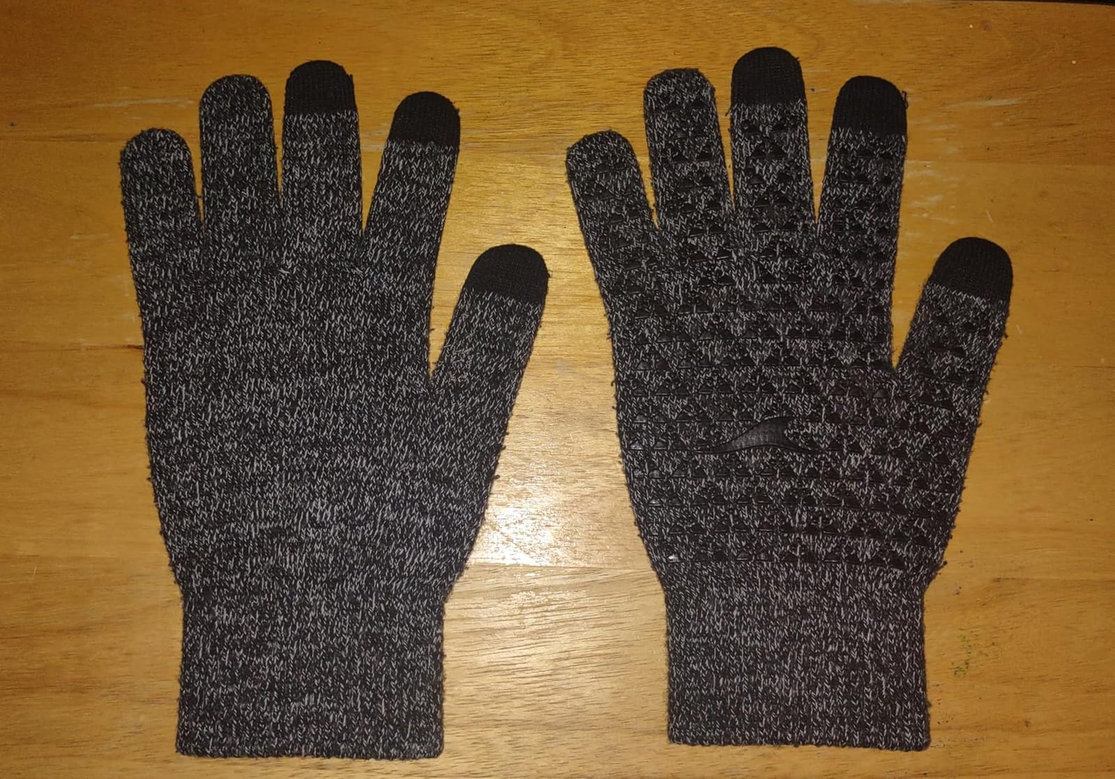 Achiou Winter Gloves for Men and Women, Touchscreen Soft Knit Gloves customer photo 2