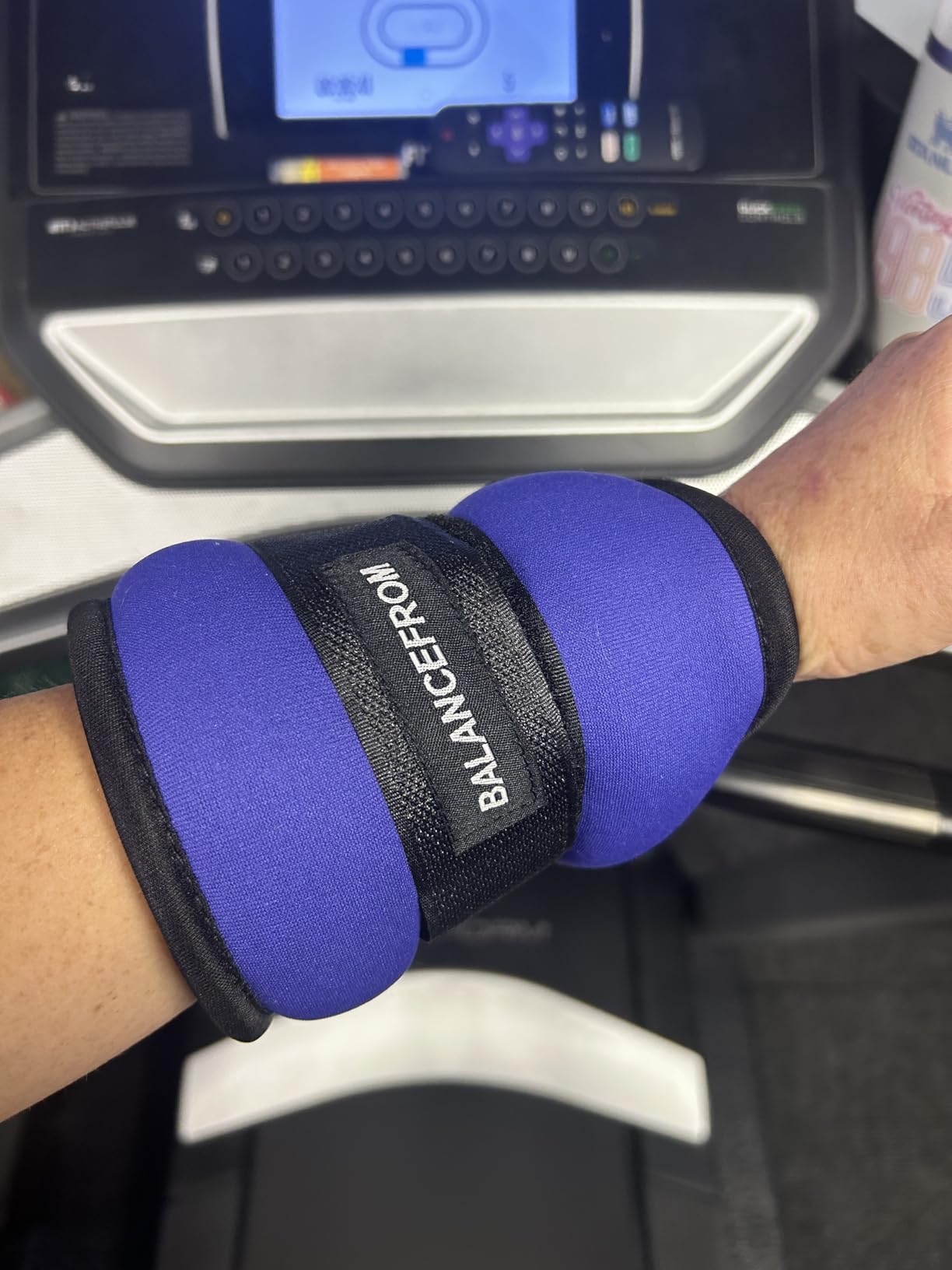Fitvids Fully Adjustable Ankle Wrist Arm Leg Weights, Multiple Sizes customer photo 1