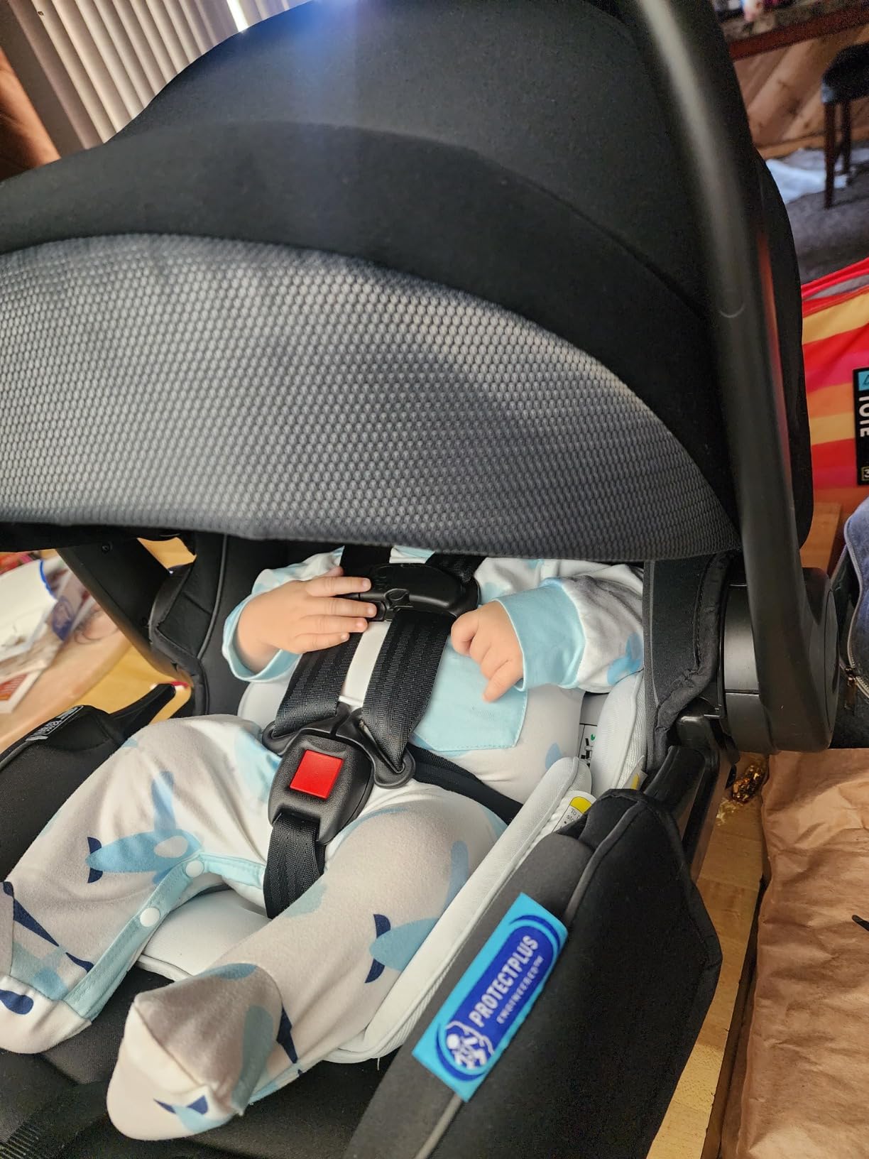 Graco SnugRide SnugLock LX Infant Car Seat, Rear Facing Baby Car Seat featuring TrueShield Technology, Baby Registry Must Have, Great Gift for New Parents customer photo 1