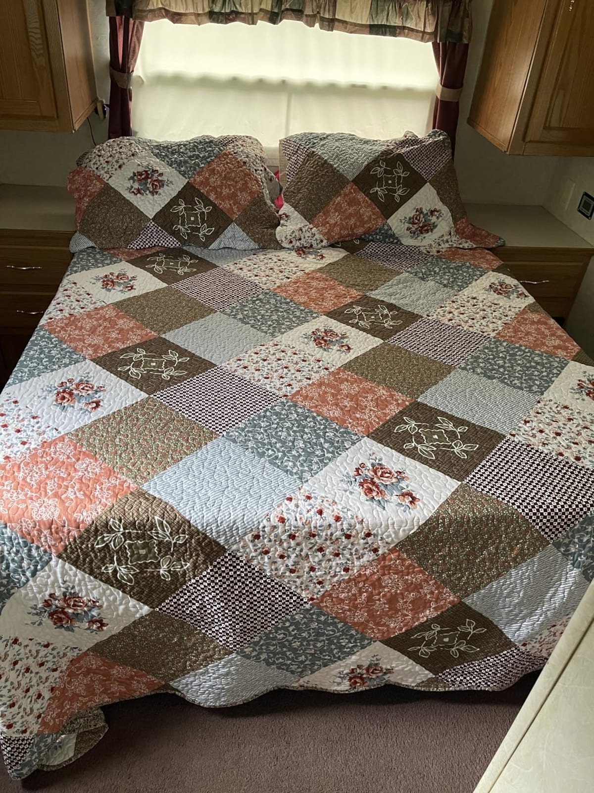 NEWLAKE Quilt Set Queen Size, 100% Cotton Patchwork Green Bohemian Quilt Sets, Reversible Bedspread Lightweight and Breathable for All Seasons, Soft Quilted Bedspread with 2 Pillow Shams customer photo 1