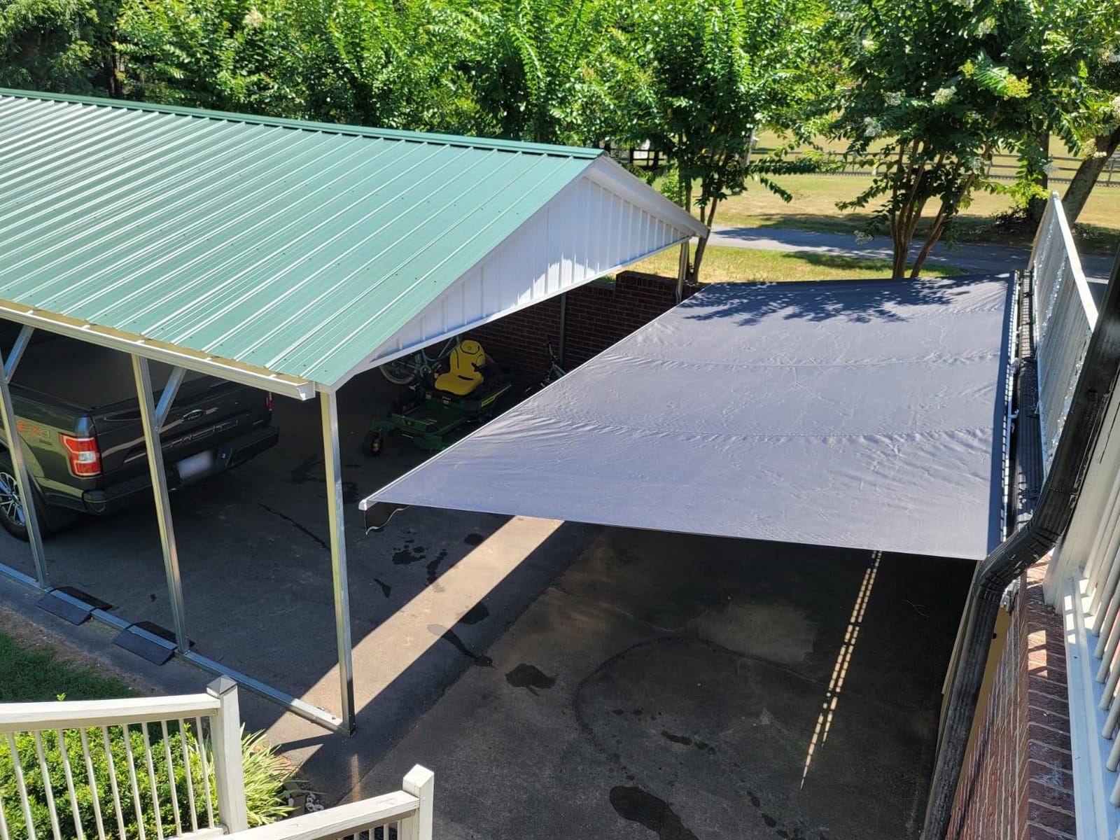 ALEKO 20x10 ft Electric Retractable Patio Awning, Remote Control Motorized & Manual Crank, Outdoor Shade Canopy with UV-Resistant Fabric - White Frame, Gray customer photo 1