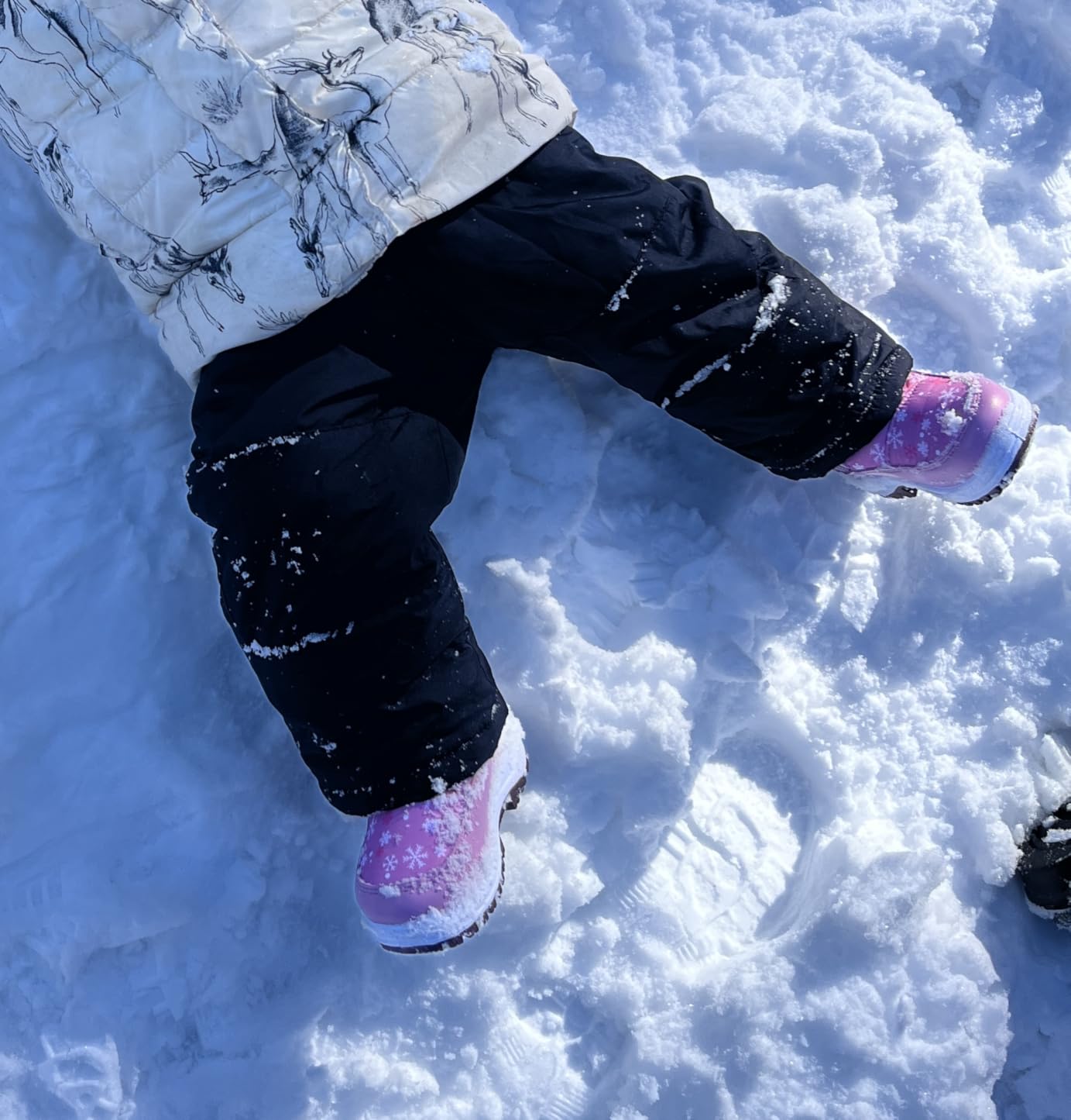 Apakowa Kids Boys Girls Cold Weather Water Resistant Winter Snow Boots customer photo 2