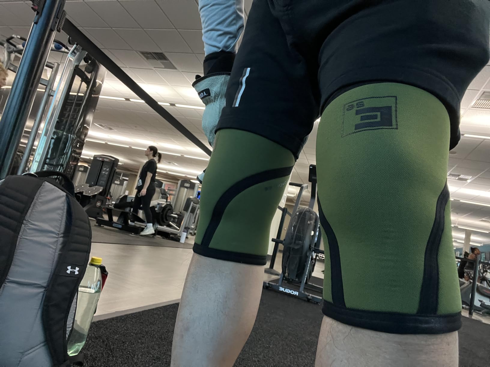 Element 26 Knee Sleeves for Weight Lifting with Gym Bag (M, Black) customer photo 2