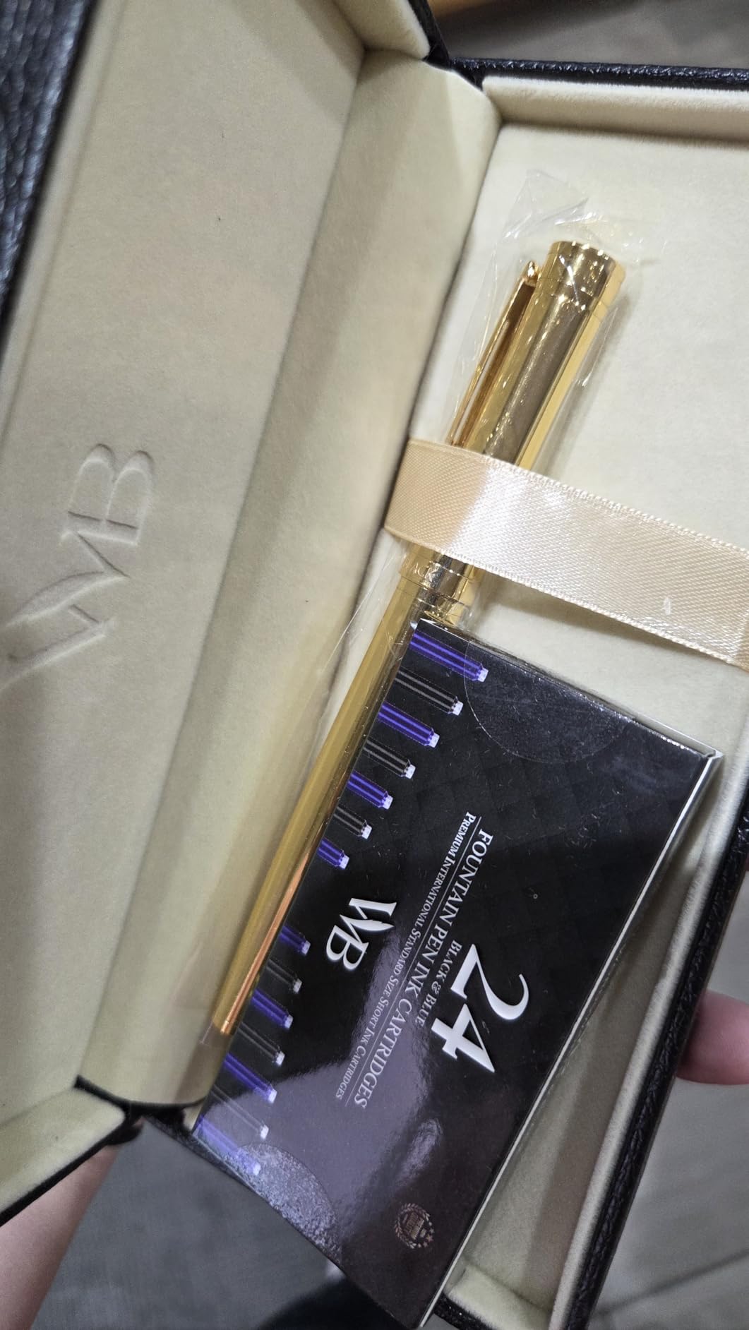 Wordsworth & Black Luxury Fountain Pen Set for Writing, Medium Nib, Black | Gift for Men & Women, Brass Body, 18K German Iridium, Calligraphy, Converter + 24 Ink Cartridges, Refillable, Leak-Free customer photo 1