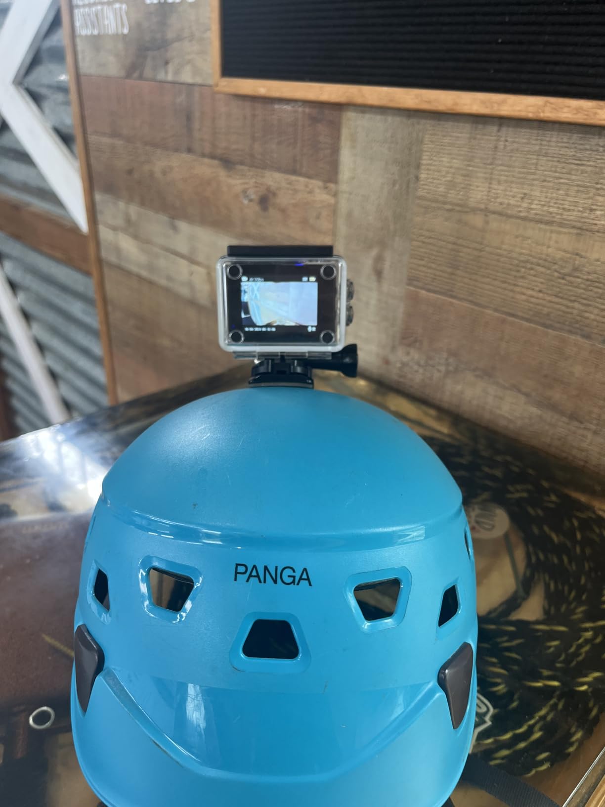 Apexcam M80 AIR 4K 60FPS 64MP EIS WiFi Action Camera Waterproof Underwater Camera 40M Sport Camera 2.0'LCD 2.4G Remote Control 2X1350mAh Batteries and Multiple accessorie customer photo 1