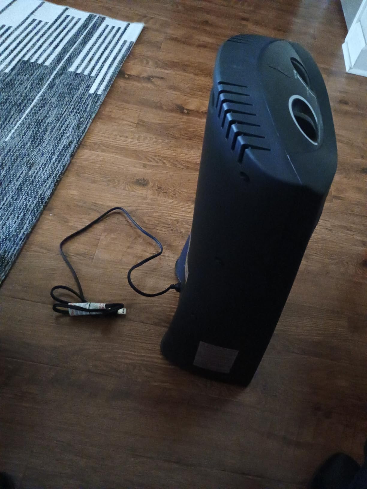 BLACK+DECKER Infrared Radiant Quartz Tower Heater, BHTI06, Black customer photo 1