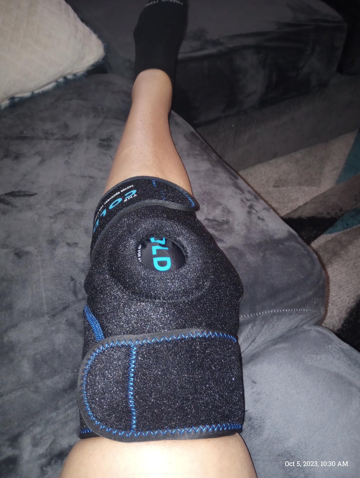 The Coldest Knee Ice Pack Wrap, Hot and Cold Therapy - Reusable Compression Best for Meniscus Tear, Injury Recovery, Bursitis Pain Recovery, Sprains, Swelling and Rheumatoid Arthritis customer photo 1