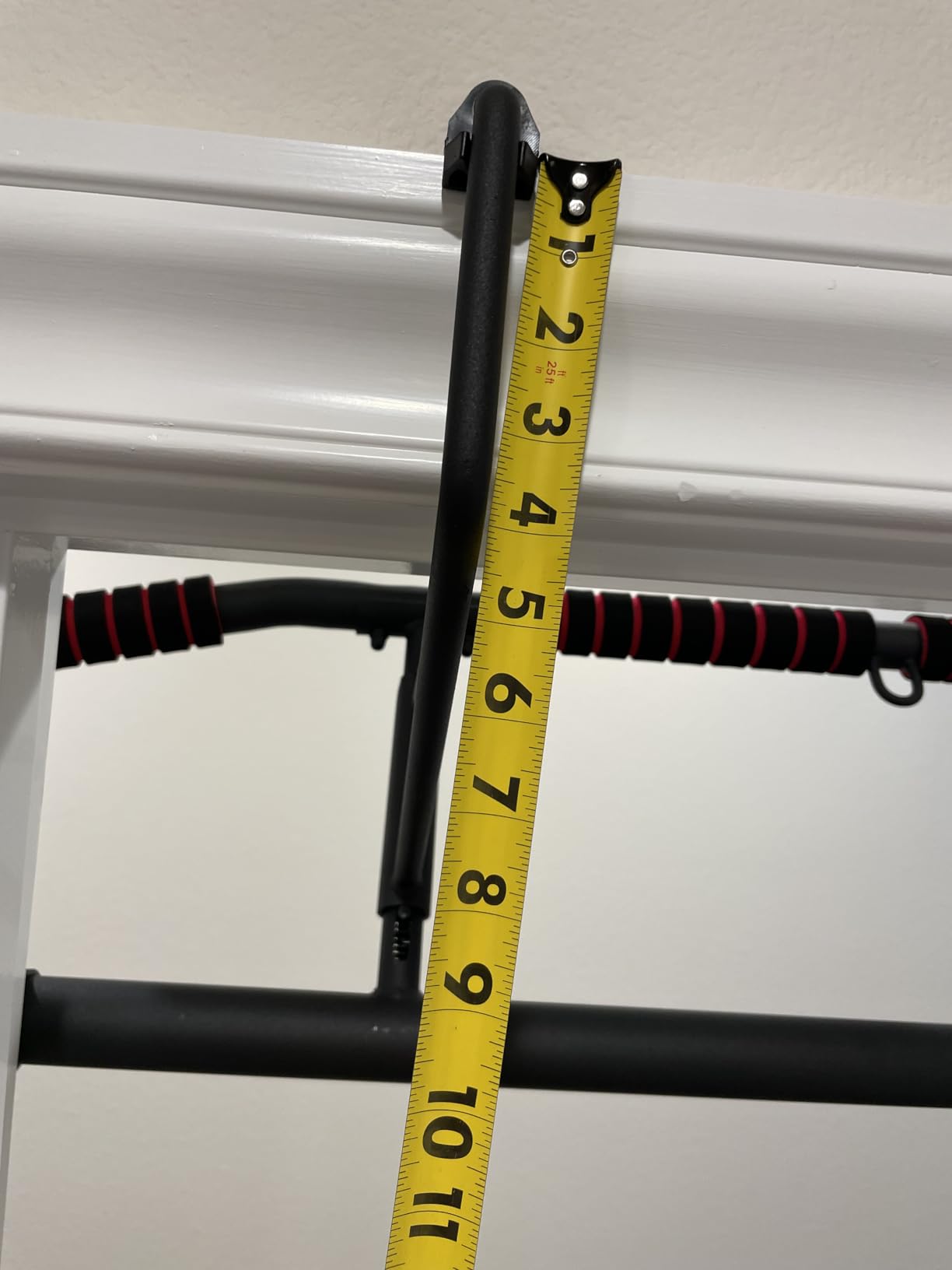 AmazeFan Pull Up Bar Doorway with Ergonomic Grip - Fitness Chin-Up Frame for Home Gym Exercise - Multi-Angle Grip - 2024 Upgrade Smart Hook (Fits Almost All Doors) customer photo 2