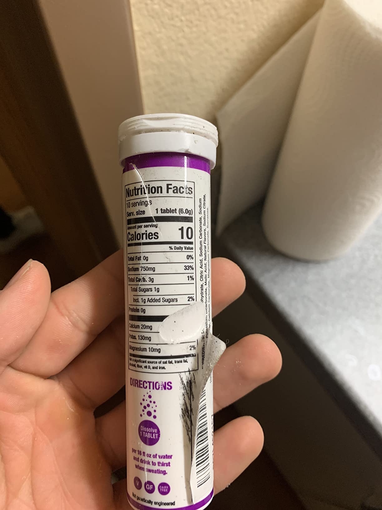 Precision Hydration Electrolyte Tablets - Multi Strength Effervescent Hydration Tablets - Combats Cramp - Low Calorie, Gluten Free, Vegan/Vegetarian Friendly (1 Tube, 1500mg/L - Purple Tube) customer photo 1