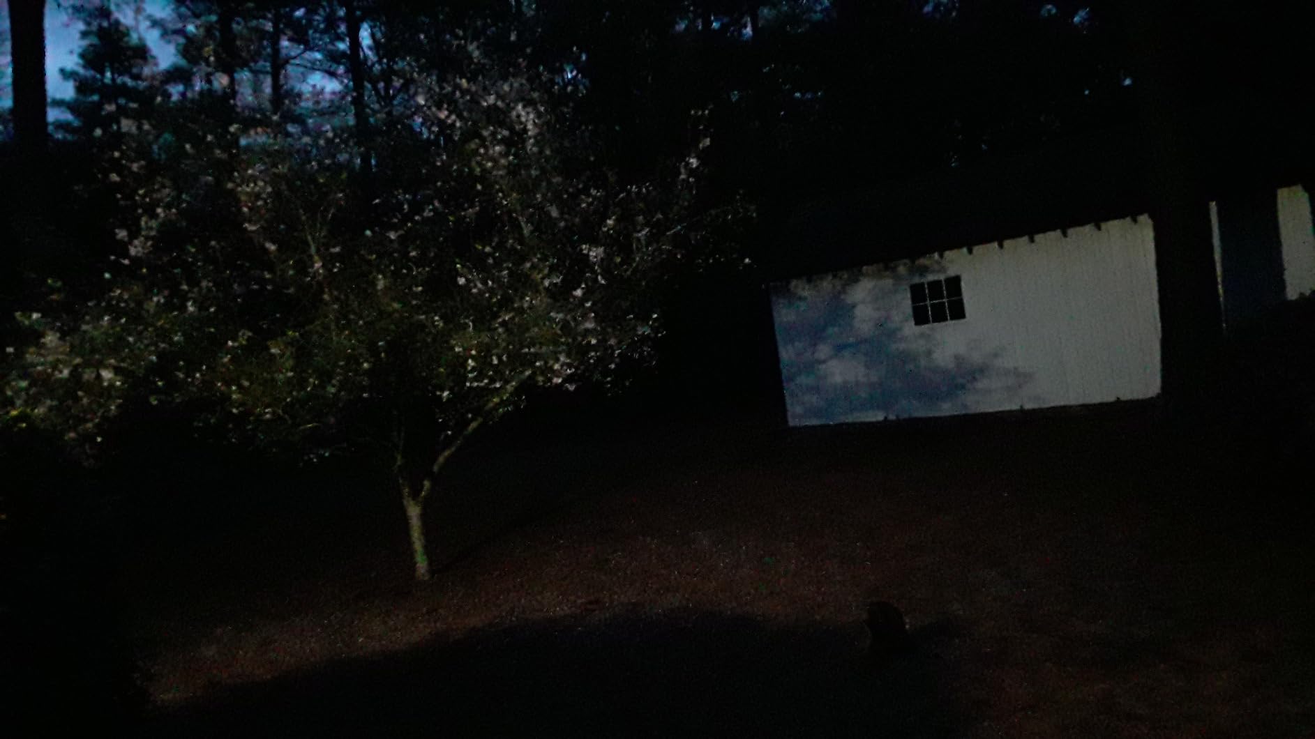 LEPOWER Solar LED Security Lights, PIR Motion Sensor Outdoor, 1600LM, Yard customer photo 1