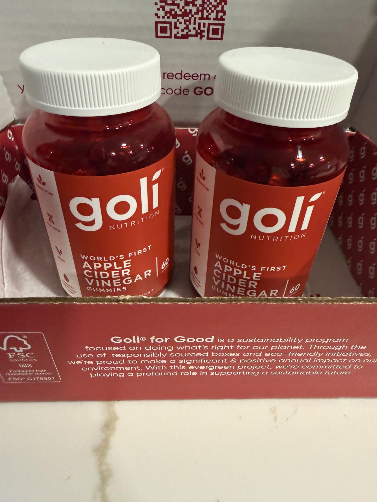 Goli Apple Cider Vinegar Gummies - Worlds First ACV Gummy with Vitamin B12, Beetroot & Pomegranate - Vegan, Non-GMO, Gluten-Free customer photo 1