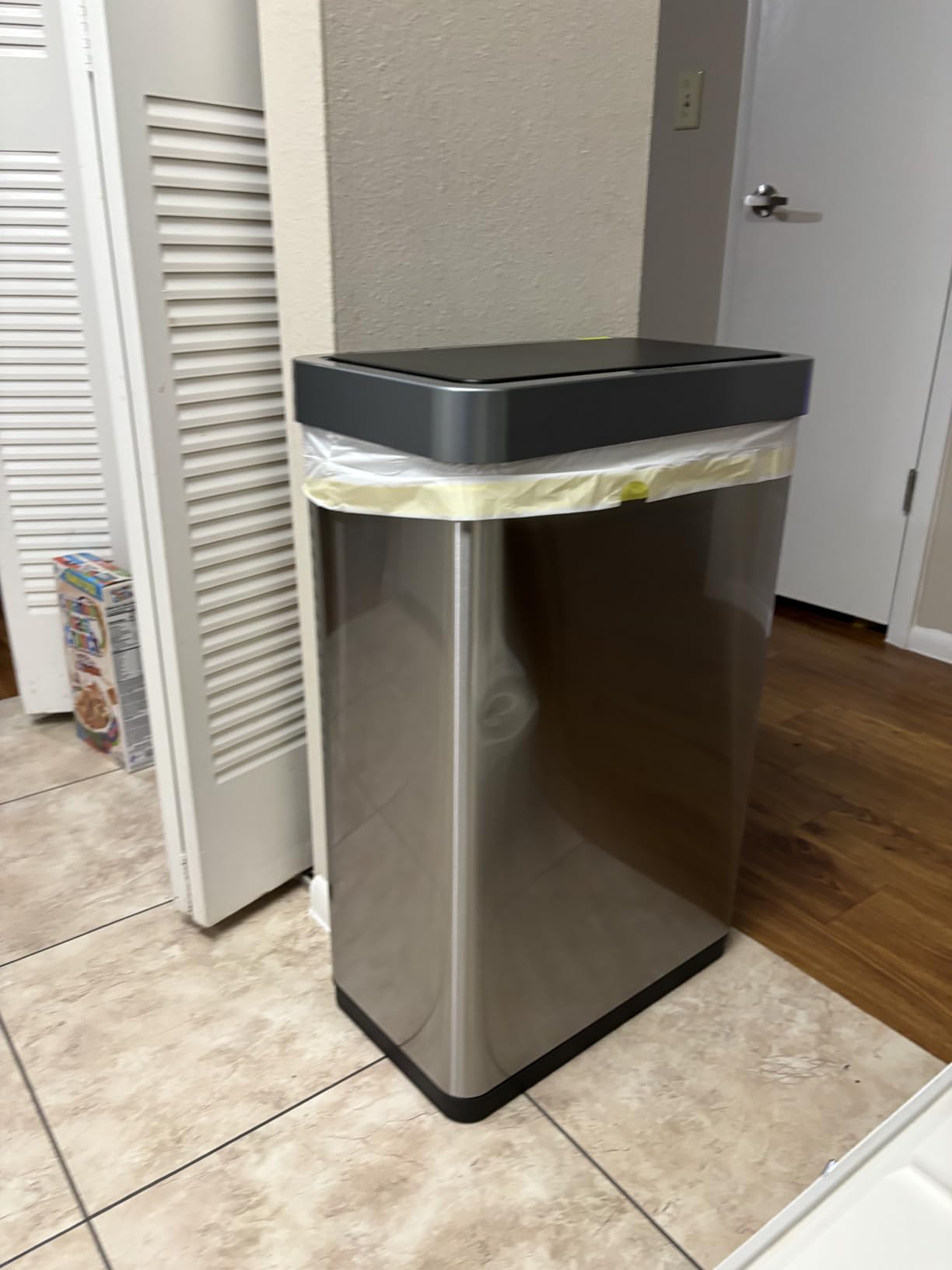 EKO Mirage X 80 Liter / 21.1 Gallons Motion Sensor Trash Can or Recycling Bin, Automatic Large Kitchen Trash Can Touchless, Stainless Steel customer photo 2