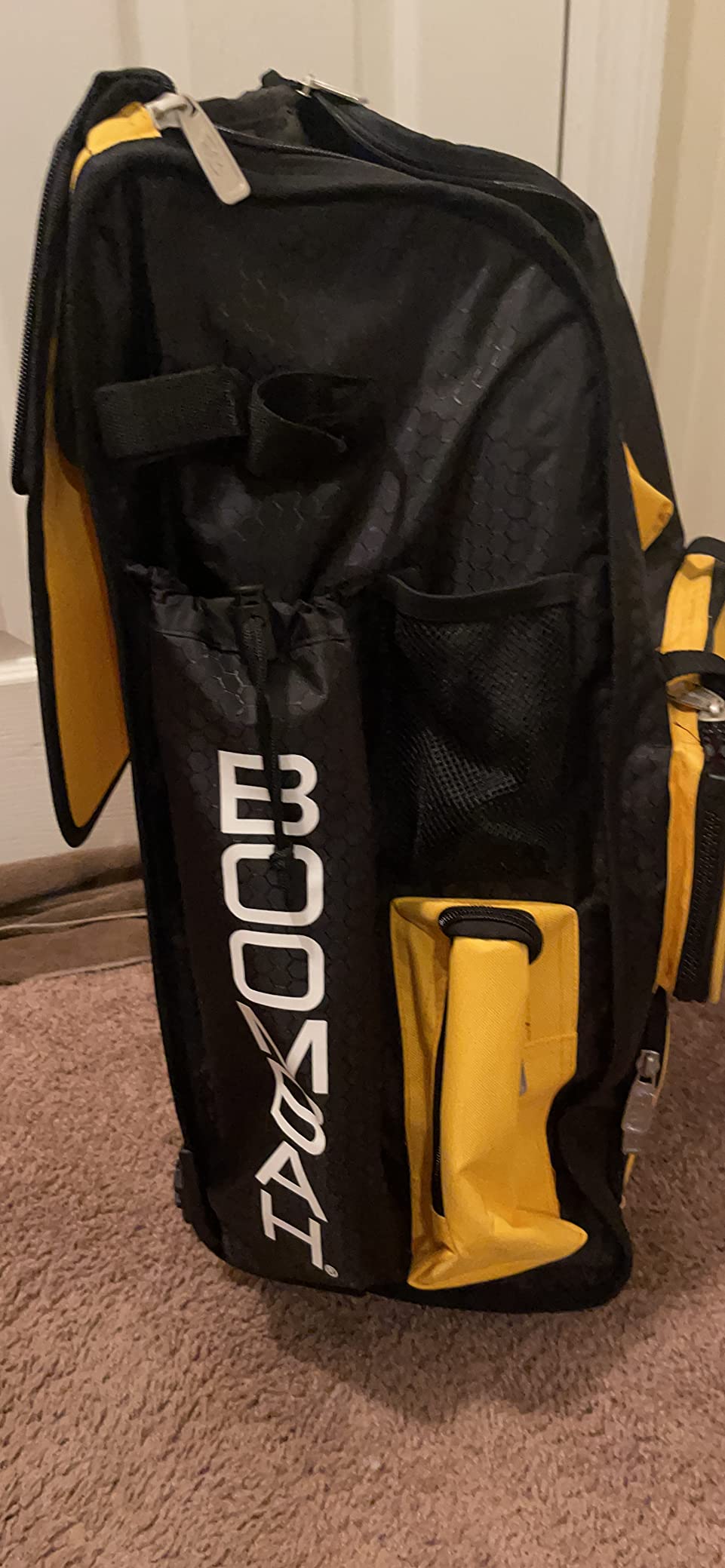 Boombah Rolling Superpack Baseball/Softball Gear Bag - Multiple Colors - Telescopic Handle and Holds 4 Bats - Wheeled Version customer photo 2