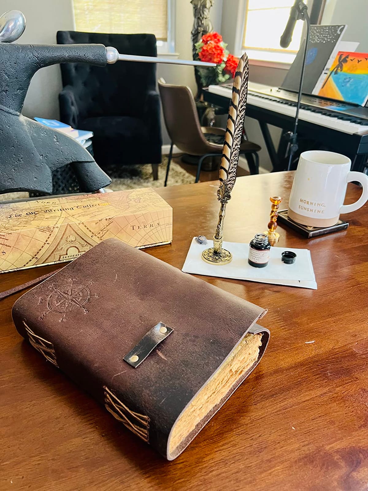 Antique Quill Pen Unique Half-Patterned Feather Pen Set with 6 Nibs 1 Bottle of Ink 1 Seal Stamp 1 Pen Holder 1 Sealing Wax LL-149 customer photo 1