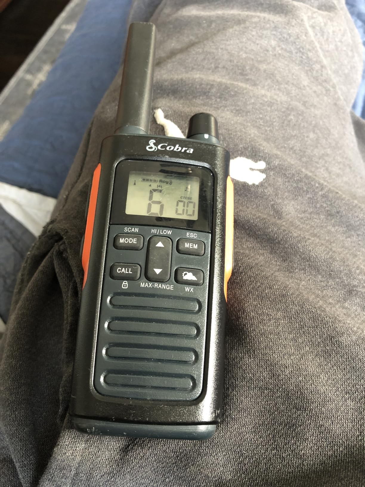 Cobra RX680 Walkie Talkies (2-Pack), IP54 Water Resistant Design customer photo 1