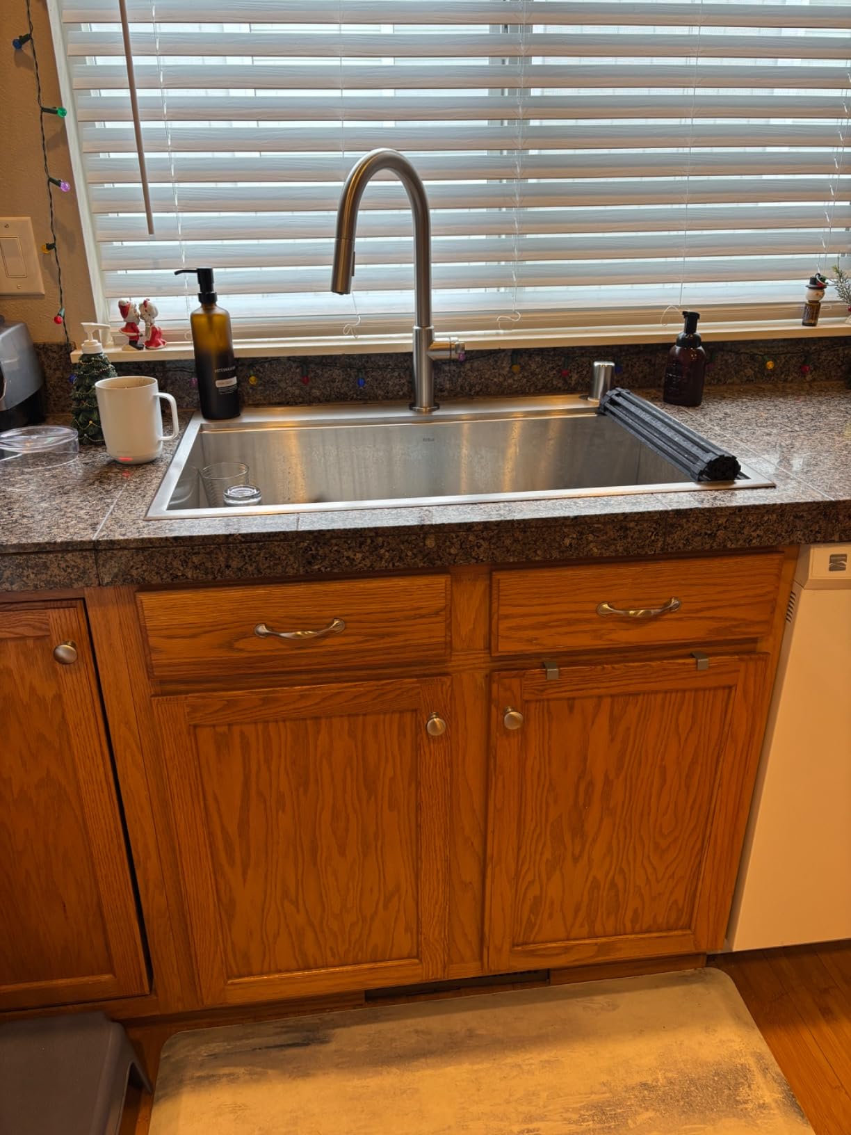 KRAUS Kore 32-Inch Drop In/Undermount Workstation 18 Gauge Single Bowl Stainless Steel Kitchen Sink with Accessories, KWT300-32 customer photo 2