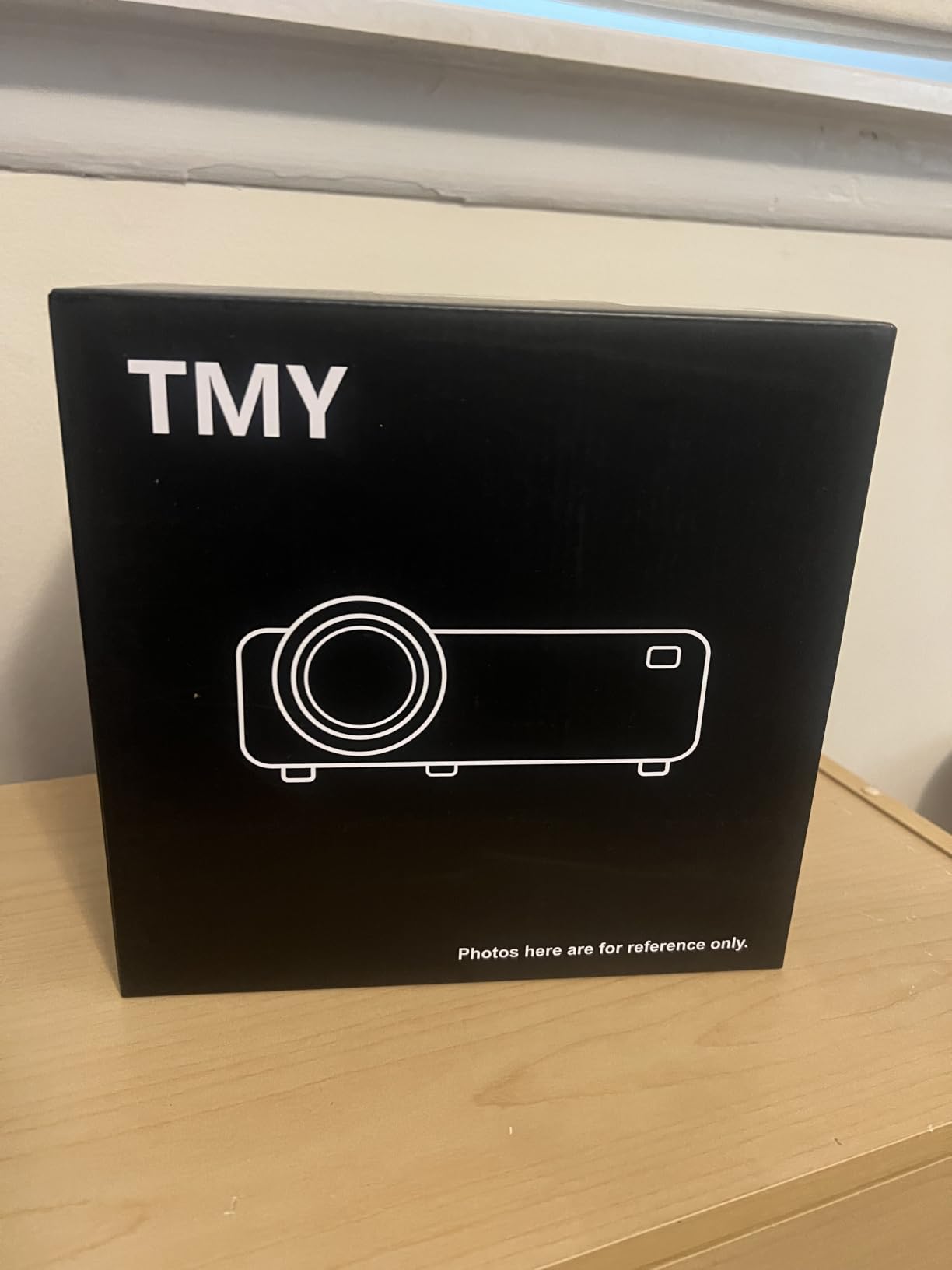 TMY Native 1080P Mini Portable Projector, 2-way Bluetooth, with 80in Screen customer photo 2