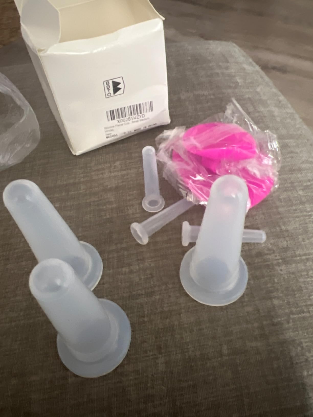 BBTO Silicone Facial Cupping Set, Vacuum Massage Cup Kit for Body, Face, Neck, Back, and Eye, 6 Cups and Exfoliating Brush customer photo 2