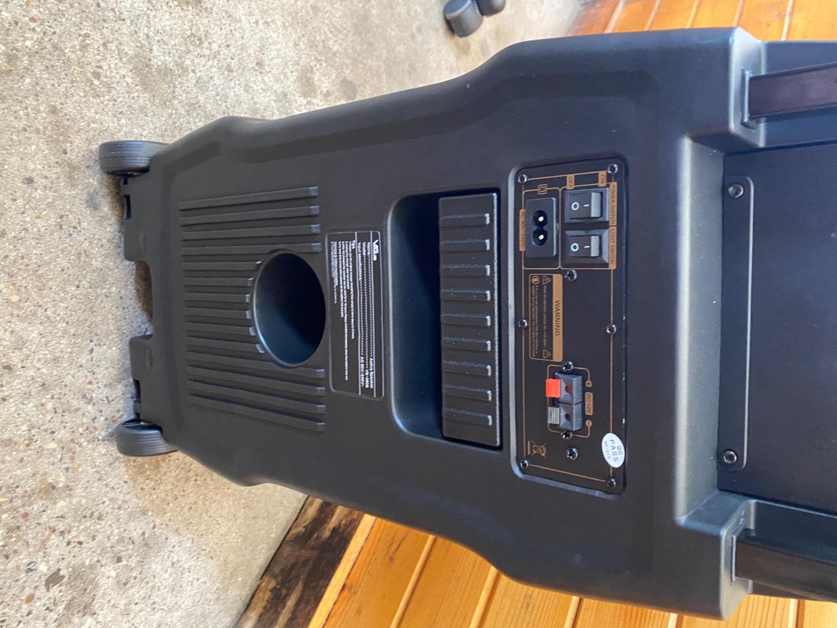 VeGue Karaoke Machine, Wireless Bluetooth PA System for Adults & Kids with Dual 8'' Subwoofers, 2 UHF Wireless Mics, Colorful LED Lights, Ideal for Home Karaoke, Party, Stage Performance (VS-0808) customer photo 2