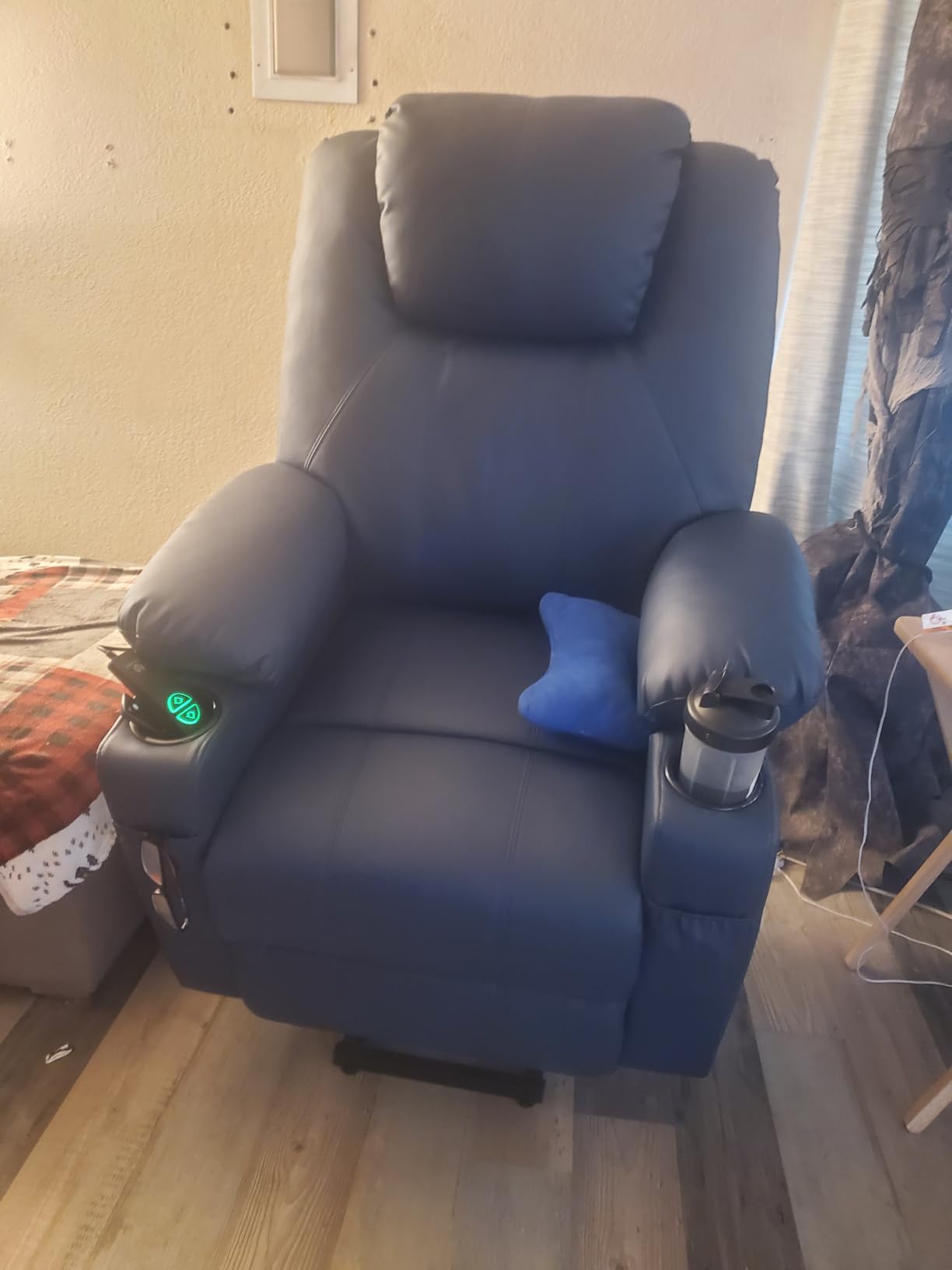 MCombo Large Power Lift Recliner Chair with Massage and Heat for Tall Elderly People, 3 Positions, Cup Holders, and USB Ports, Faux Leather 7516 (Large, Dark Brown) customer photo 2