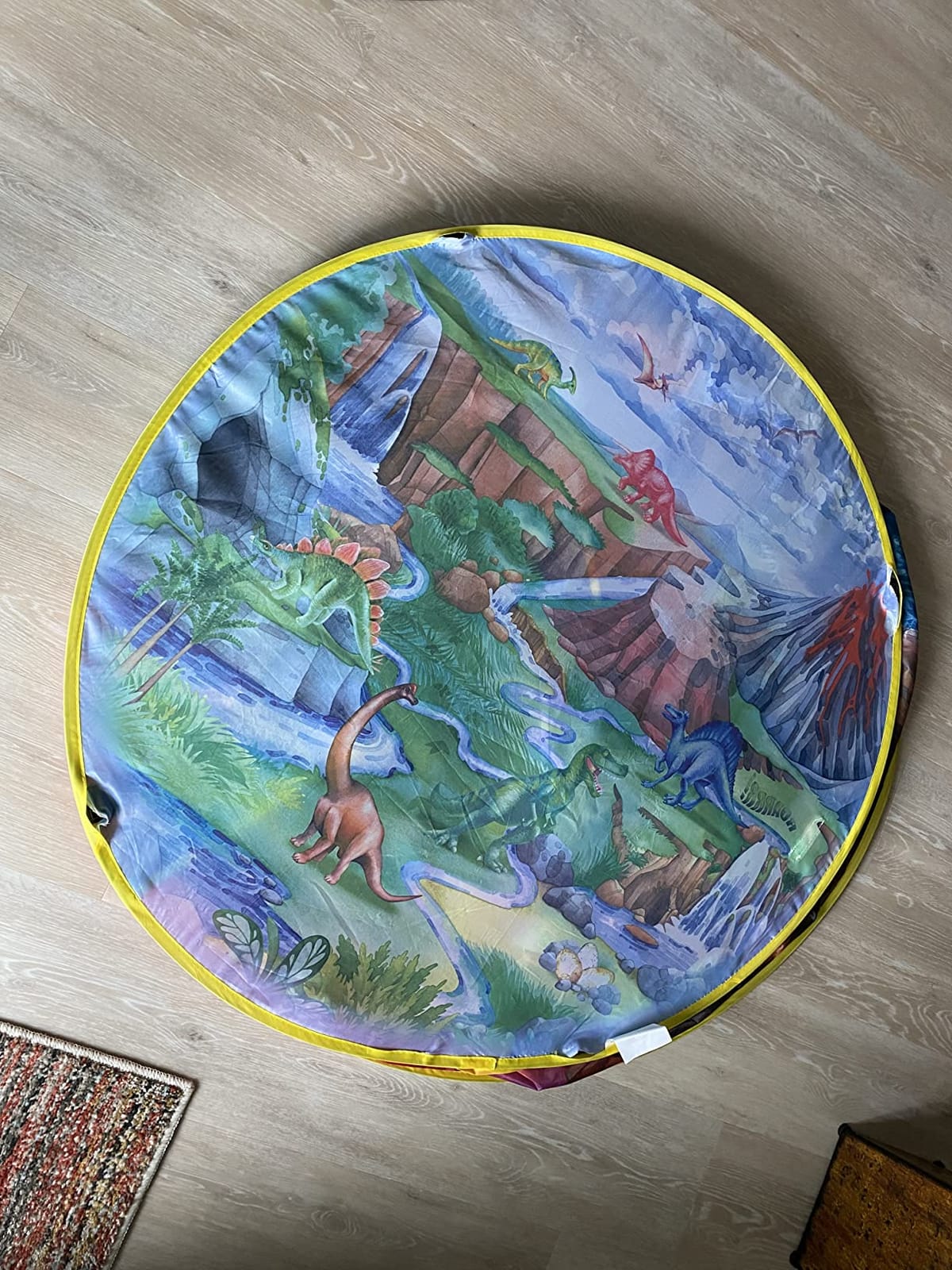W&O Dino Discovery Play Tent with Roar Button for Indoor/Outdoor Play customer photo 2
