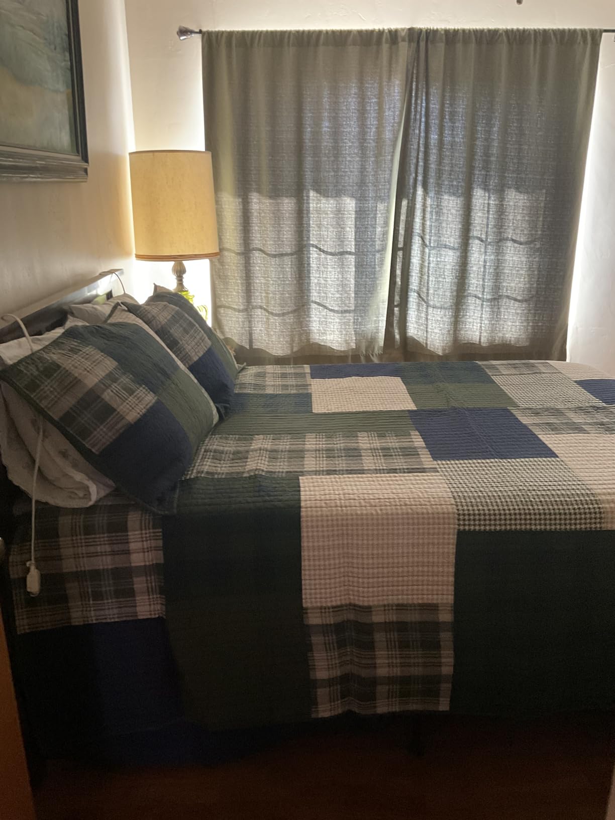 Woolrich Mill Creek Reversible Quilt Set - Cottage Styling Reversed to Solid Color, All Season Lightweight Coverlet, Cozy Bedding Layer, Matching Shams, Oversized Full/Queen, Plaid Green 3 Piece customer photo 1