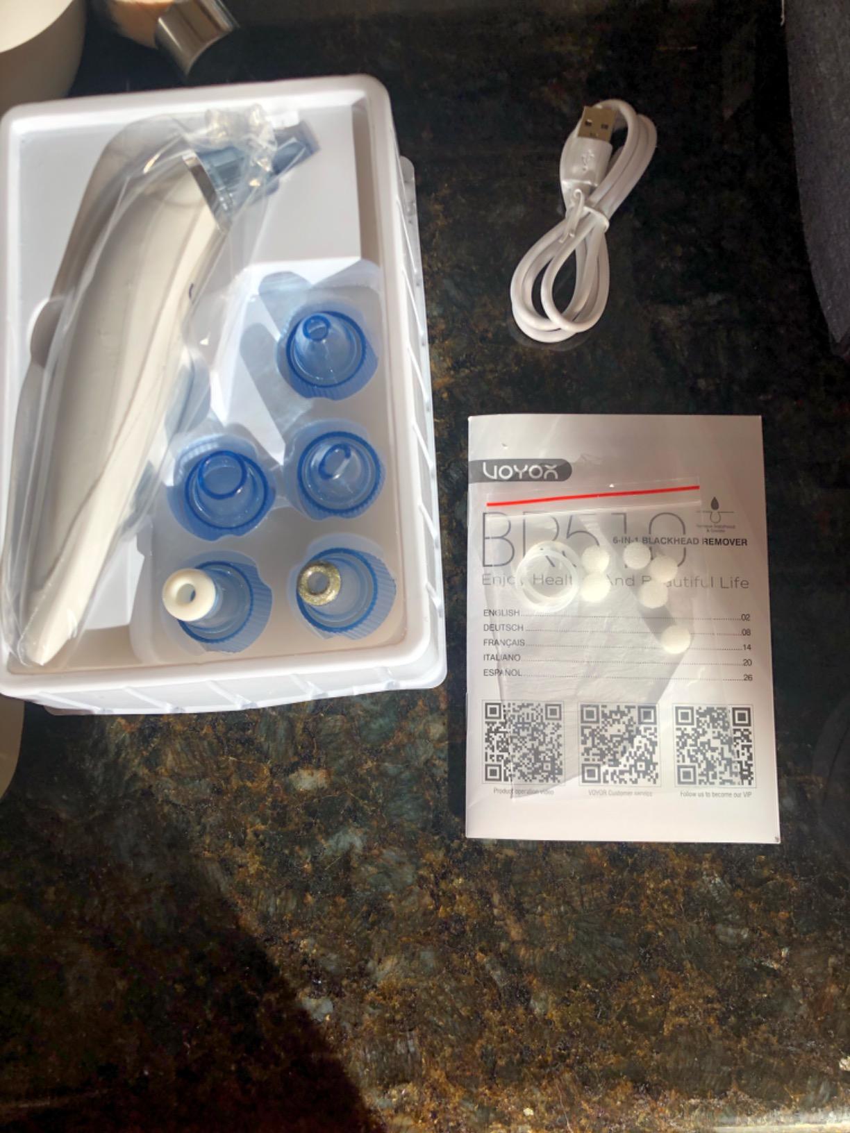 VOYOR Blackhead Remover with 5 Suction Levels, Pore Vacuum for Men & Women customer photo 1