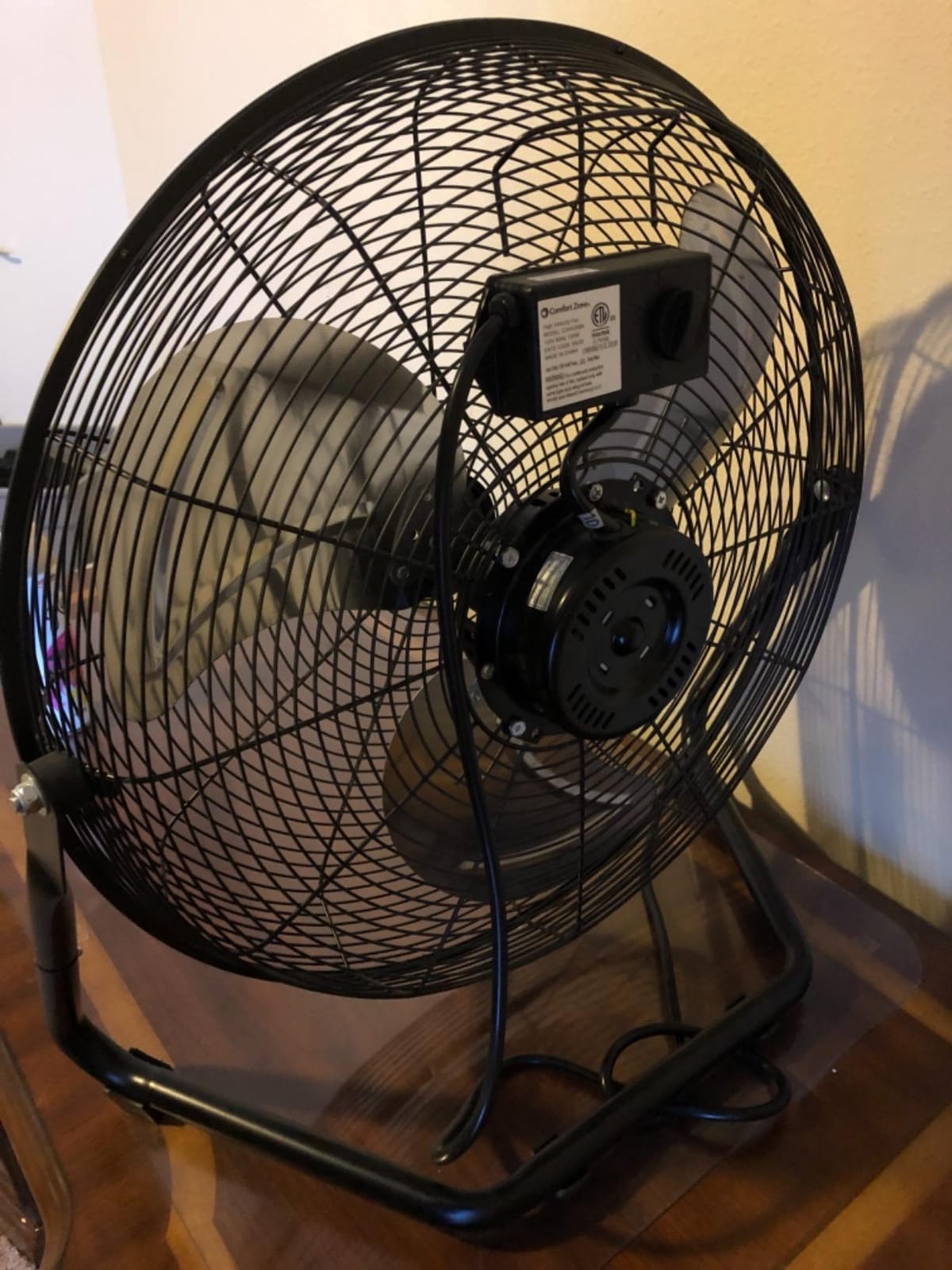 COMFORT ZONE 20-Inch High-Velocity Industrial Floor Fan customer photo 2