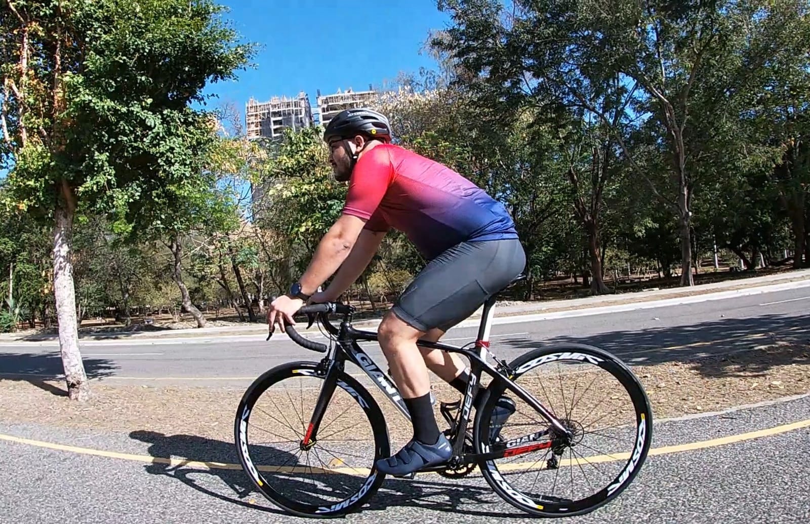 ROTTO Cycling Jersey Mens Bike Shirt Short Sleeve Gradient Color Series customer photo 1
