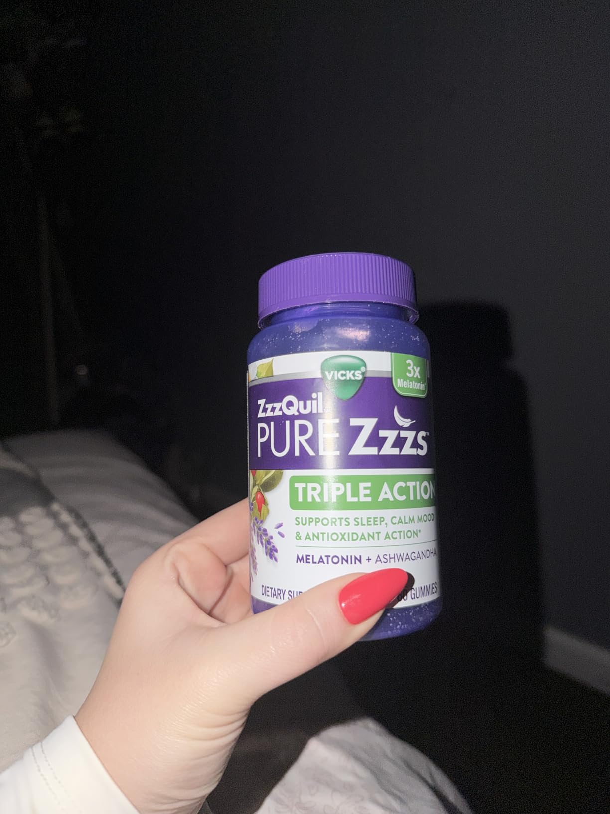 ZzzQuil PURE Zzzs Triple Action, Melatonin Gummies, Melatonin 6mg, 3X Melatonin, Sleep Aid with Ashwagandha, Calm Mood, Antioxidant Action, Sleep Aids for Adults, 60 Sleep Gummies customer photo 1