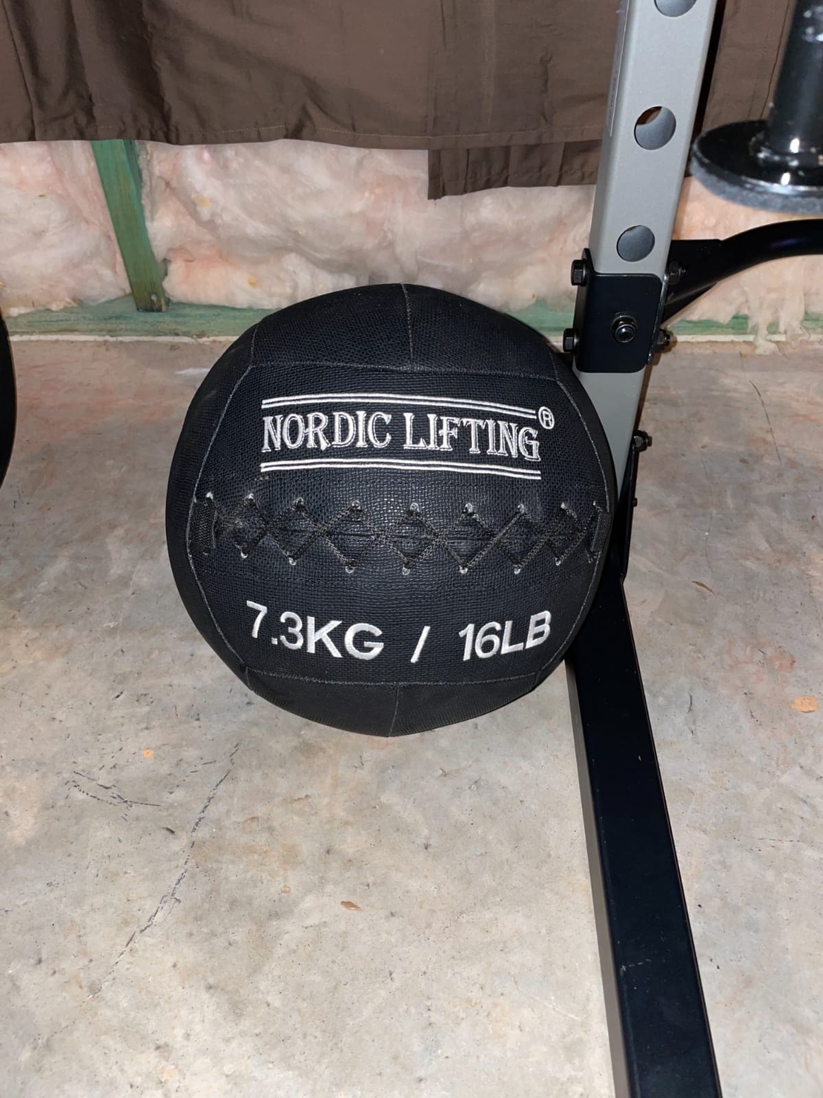 Nordic Lifting Wall Ball for Gym, Cross-Training, & Fitness Race customer photo 1