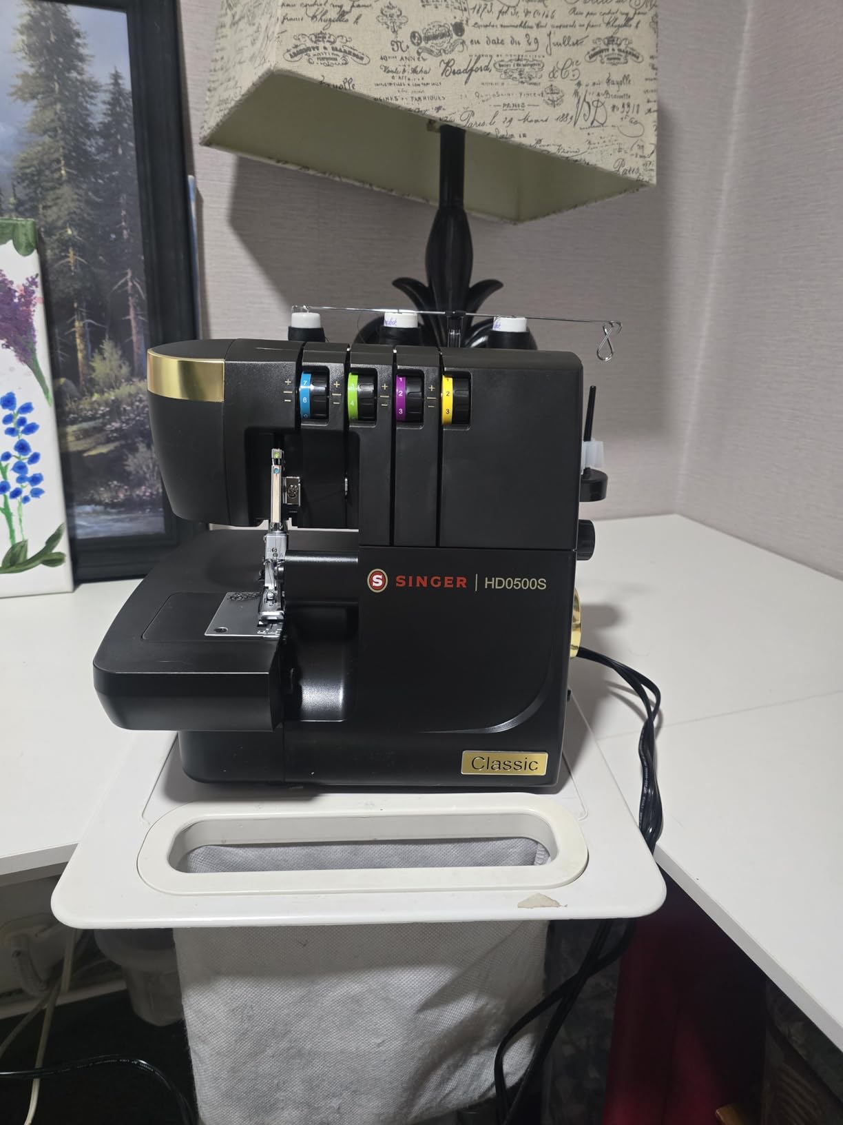 SINGER X5004-HD Serger Overlock Machine, 2-3-4 Thread Capability | Accessories, 8 stitches, metal frame, color coded threading, adjustable differential feed, dual LED lights, 1300 stitches/min customer photo 2