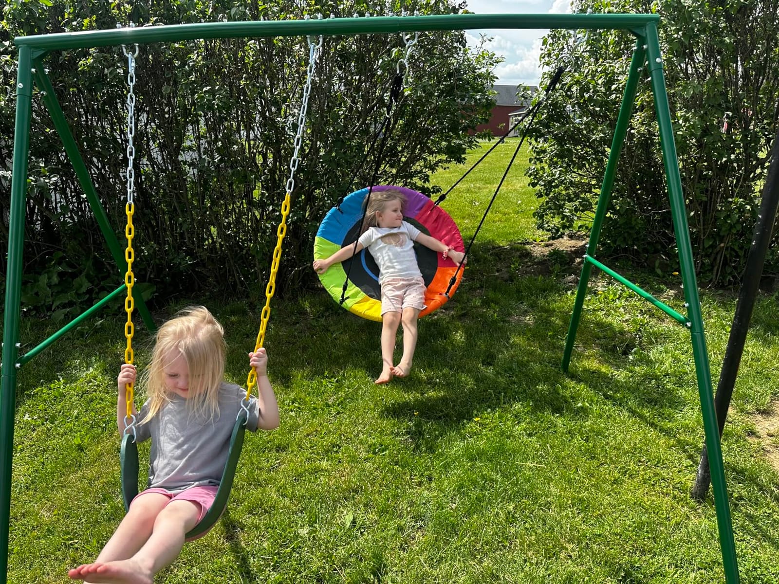Trekassy 440lbs Swing Sets for Backyard, 2 Seat Saucer & Belt Swing - Green customer photo 2