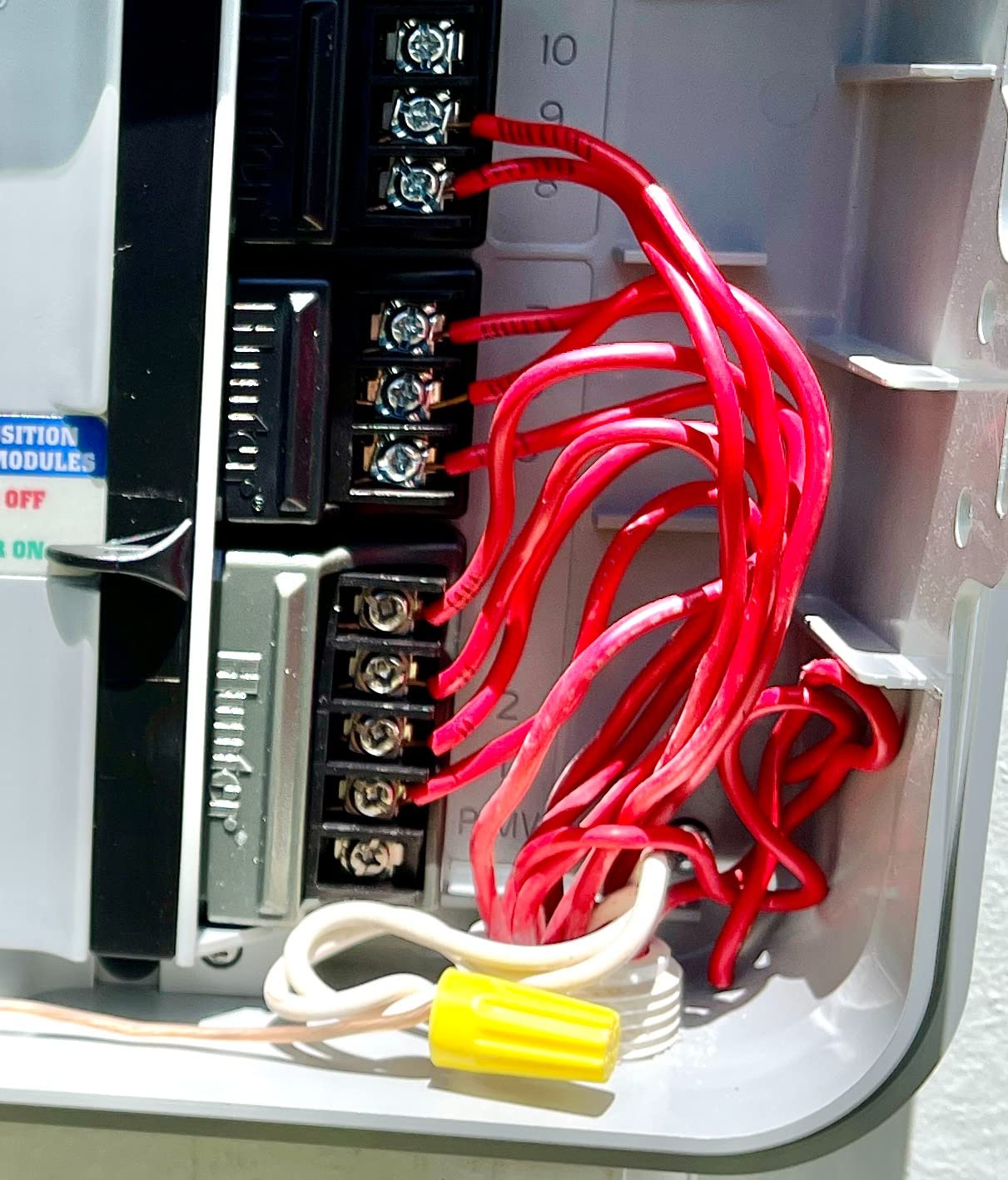 Hunter HPC400 Sprinkler Controller, 4 Zone, WiFi Smart Sprinkler Timer customer photo 1