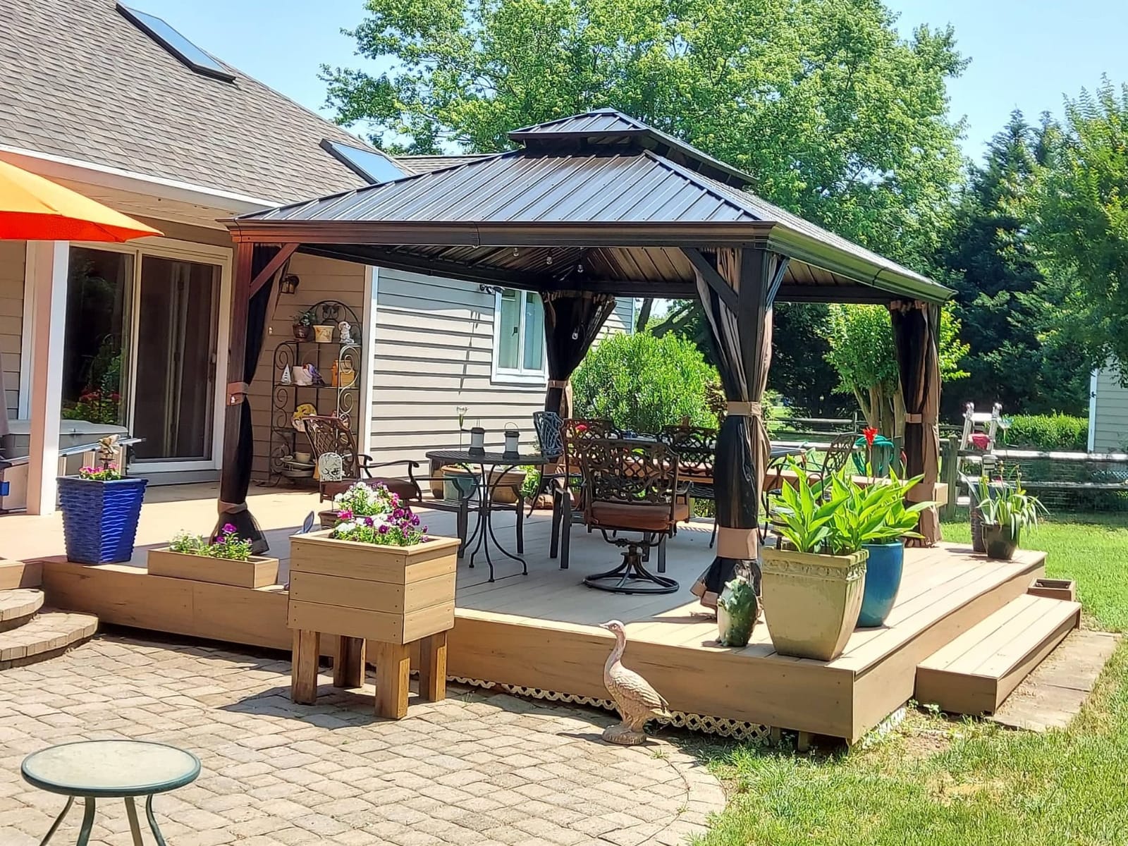 Kozyard Alexander 12' x 12' Hardtop Gazebo, Aluminum Frame customer photo 1