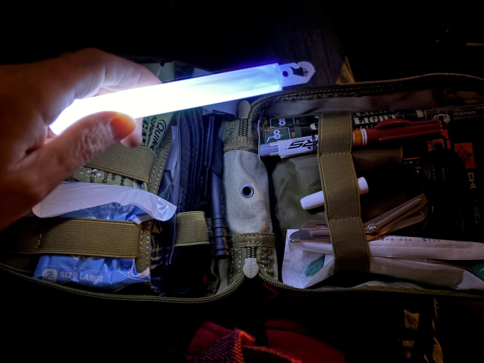 EVERLIT Advanced Trauma Kit, CAT GEN-7 Tourniquet, TCCC Compliant, Mil-Spec Nylon Laser Cut Pouch with 36