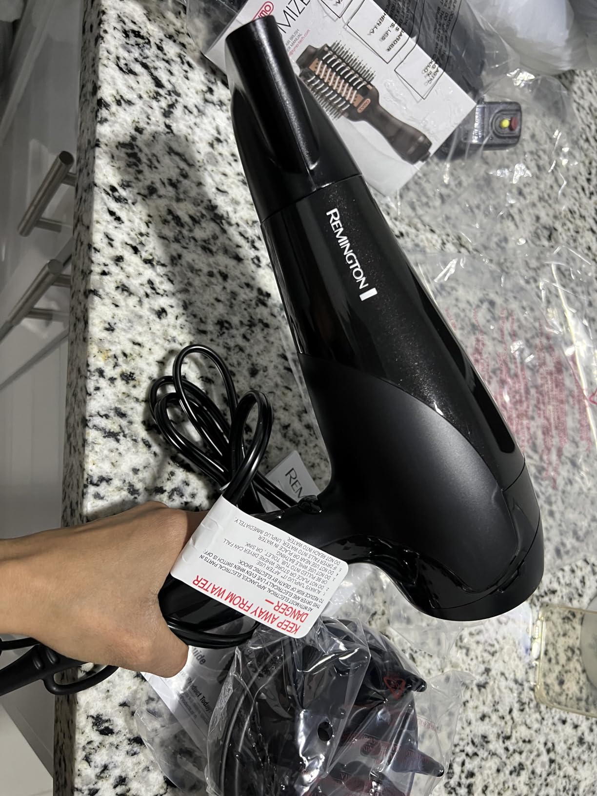 Remington Damage Protection Hair Dryer, Ceramic Ionic Technology customer photo 2