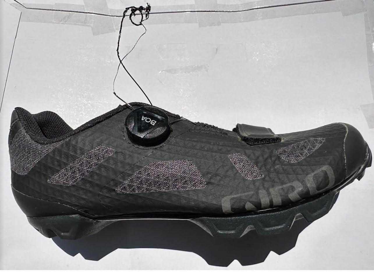 Giro Men's Rincon Cycling Shoe, 9.5 UK customer photo 2