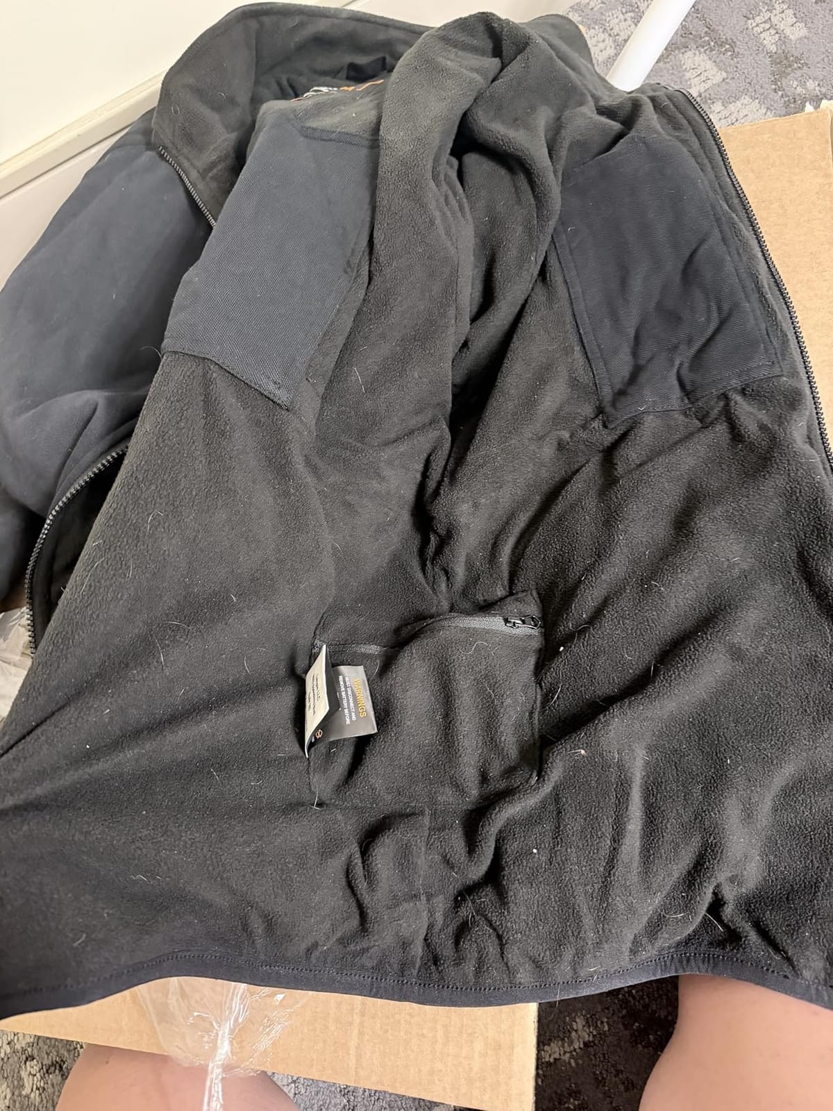ORORO Men's Heated Fleece Jacket with Battery, 4 Heating Zones customer photo 1